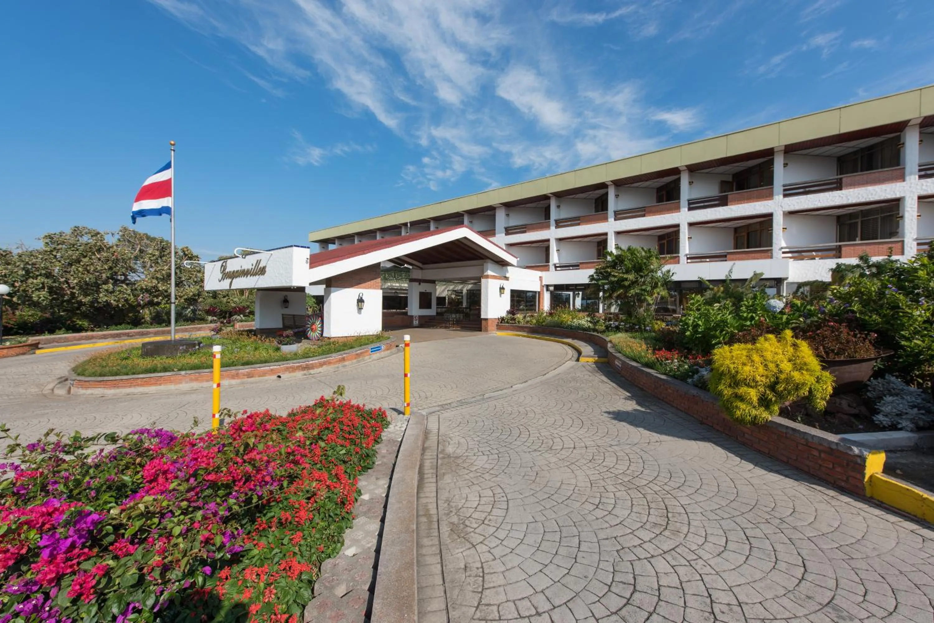 Facade/entrance in Hotel Bougainvillea San José