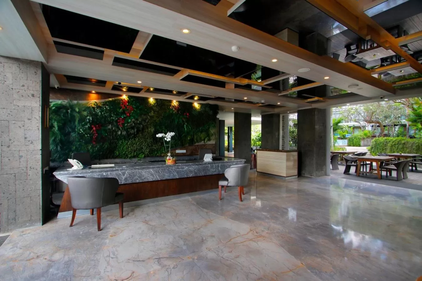 Lobby or reception in The Lerina Hotel Nusa Dua