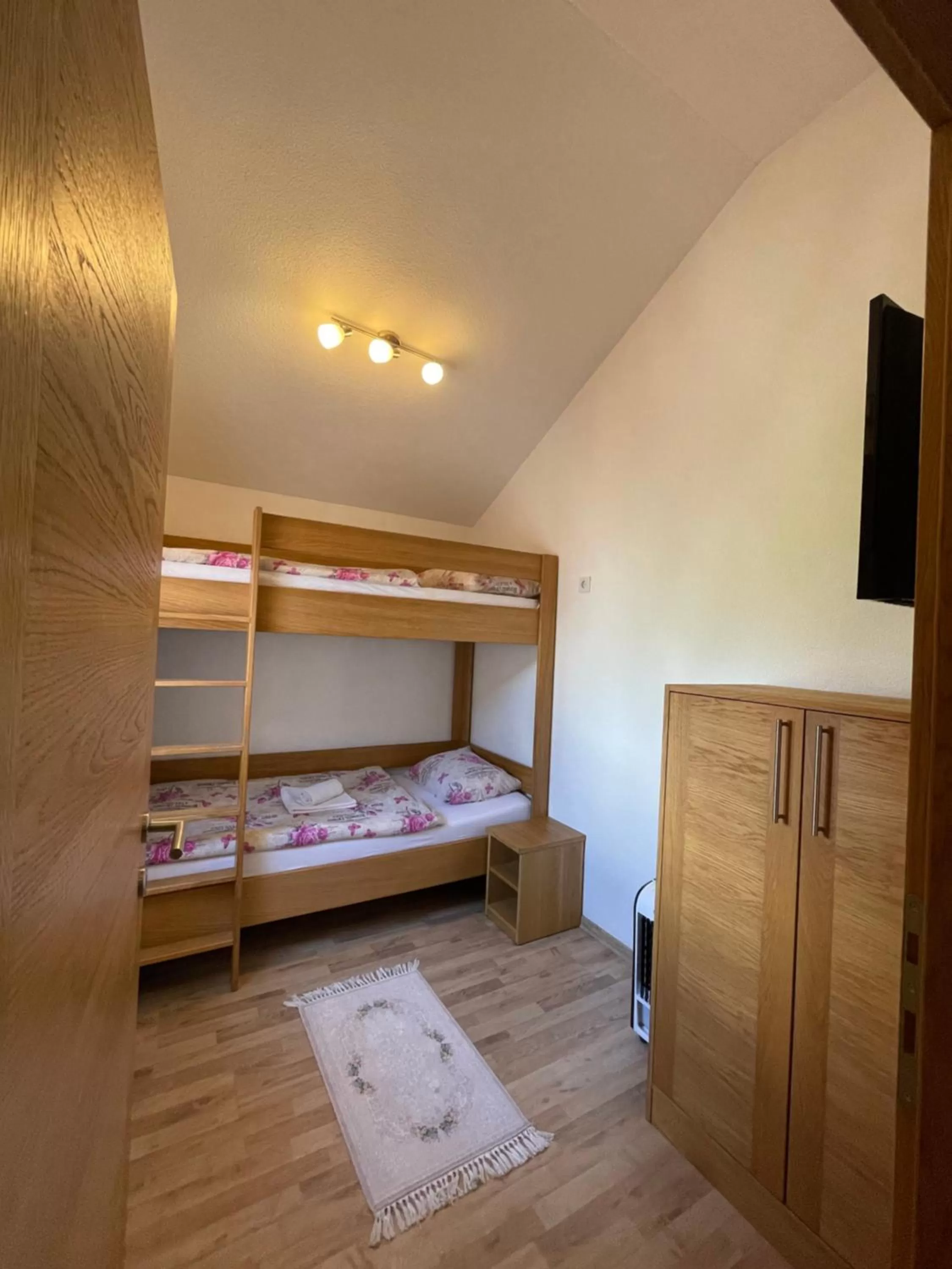 Bunk Bed in Villa Maja