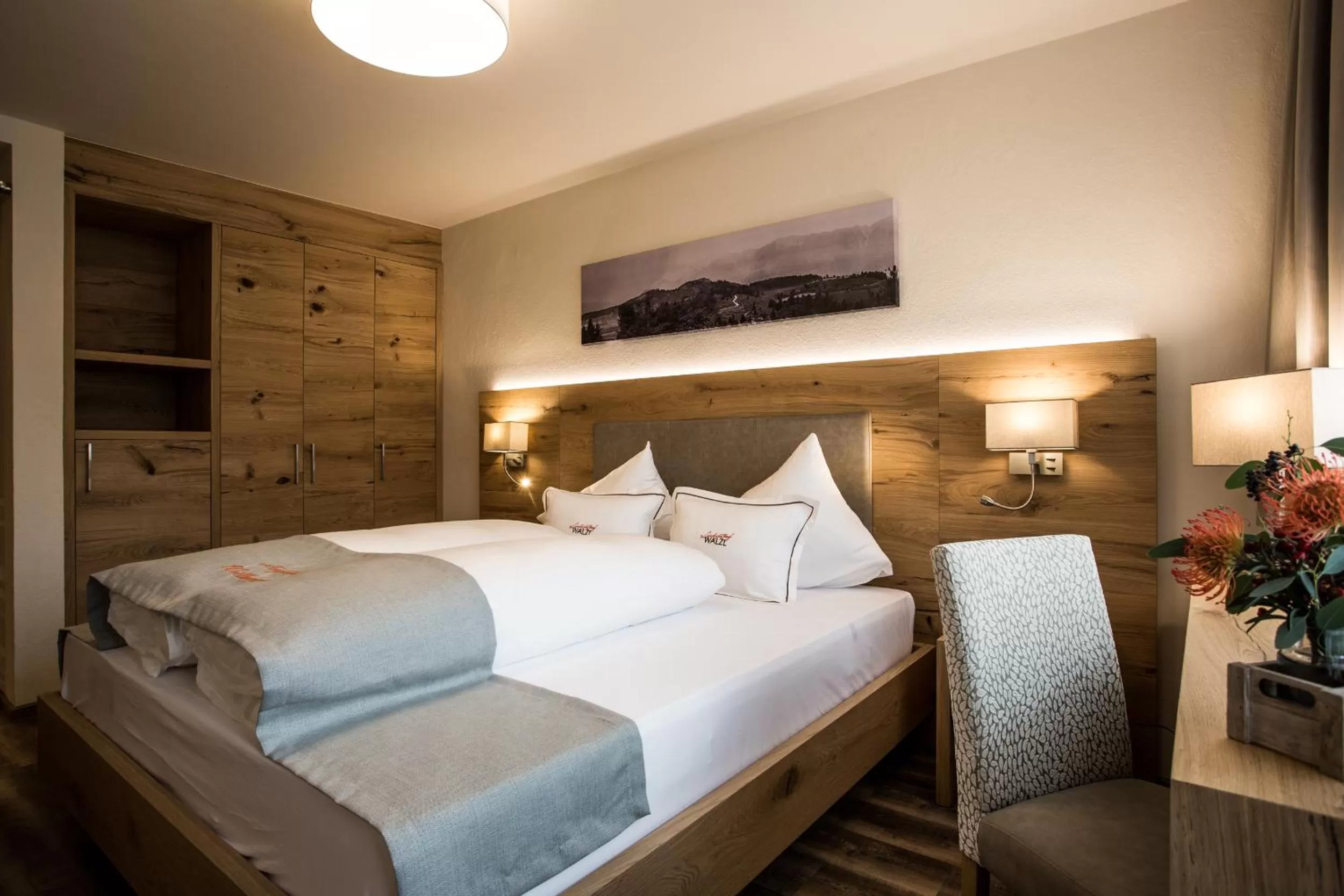 Photo of the whole room, Bed in Der WALZL