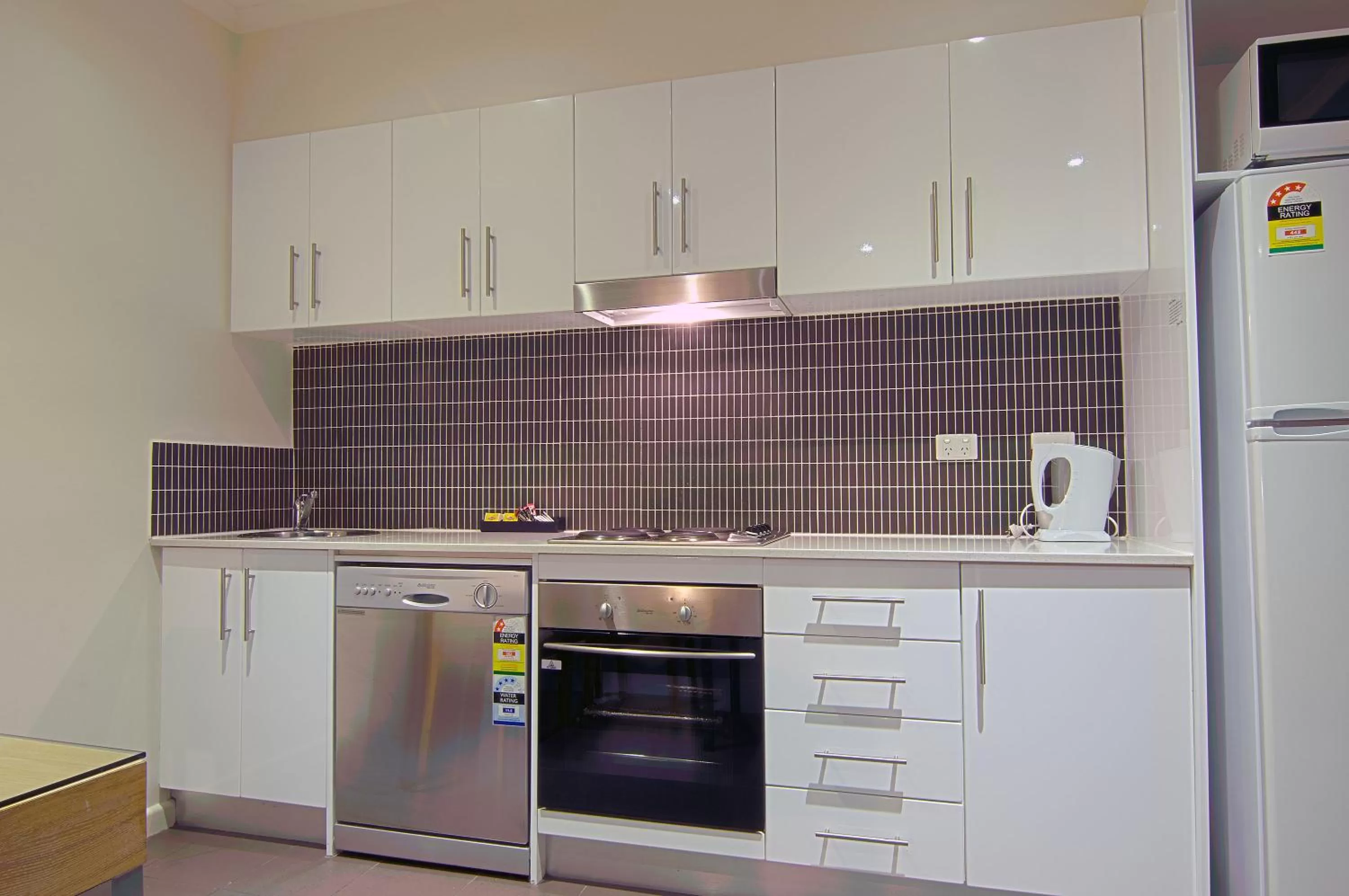 Kitchen or kitchenette in Brighton Serviced Apartments