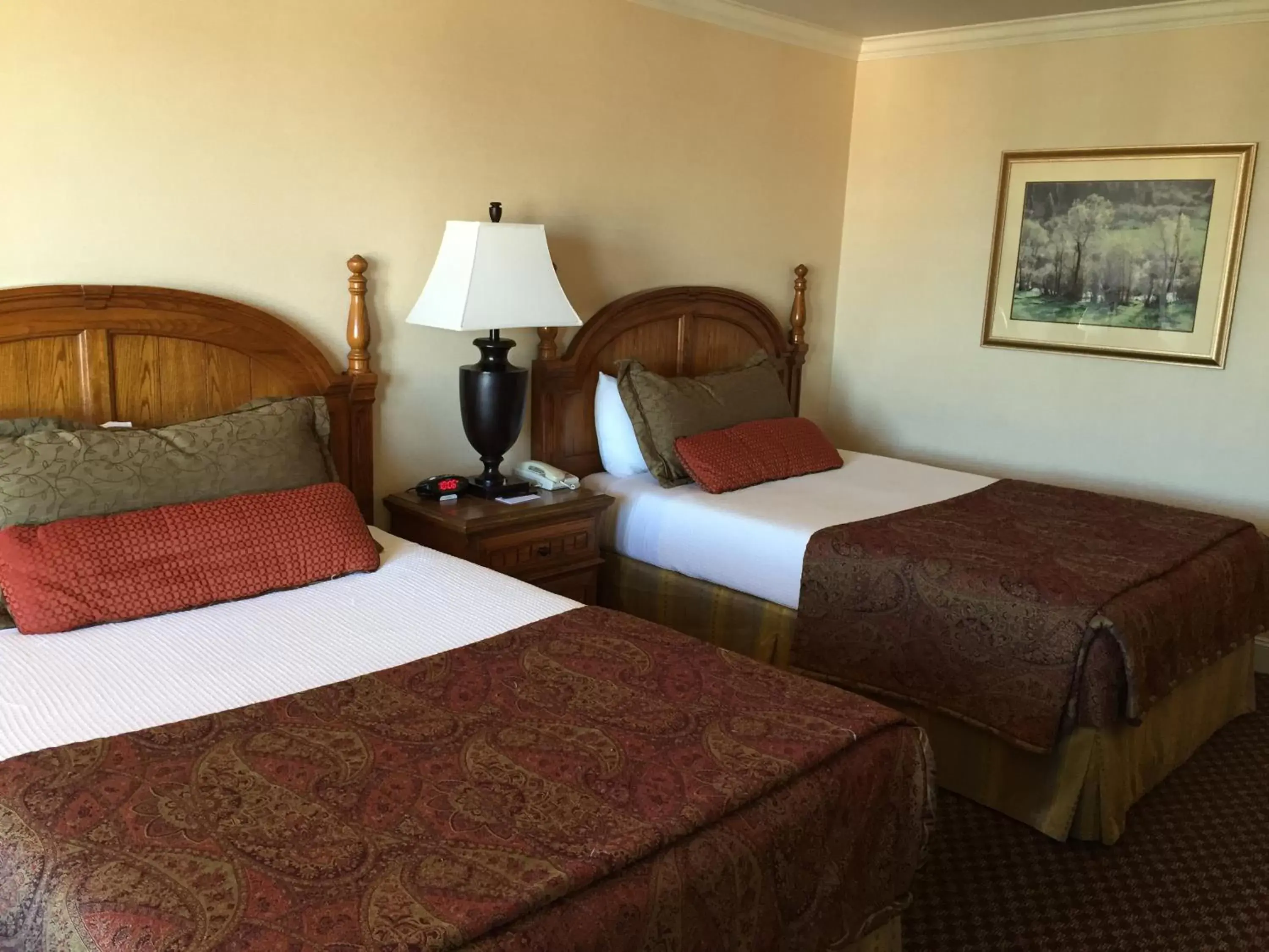 Double Room with Two Double Beds in Coventry Motor Inn Double Room with Two Double Beds in Coventry Motor Inn