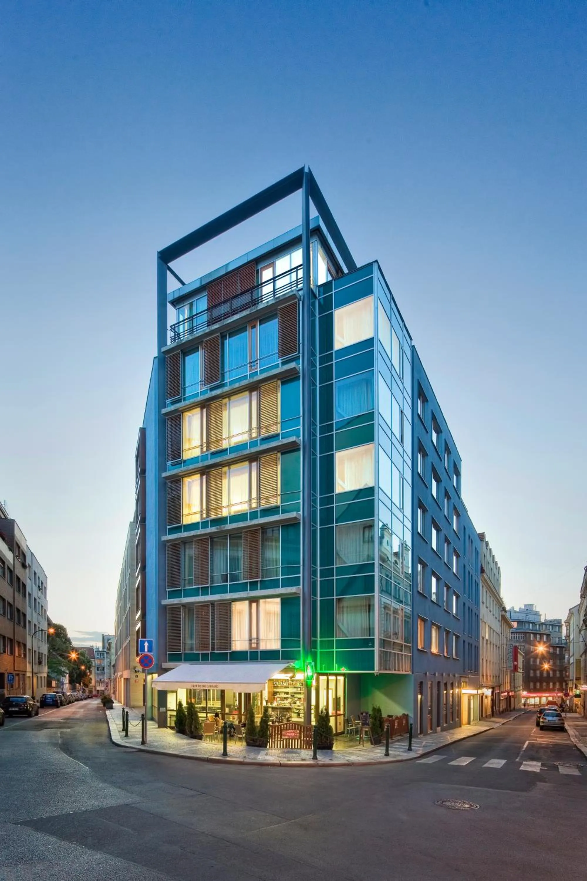 Facade/entrance in Mamaison Residence Downtown Prague