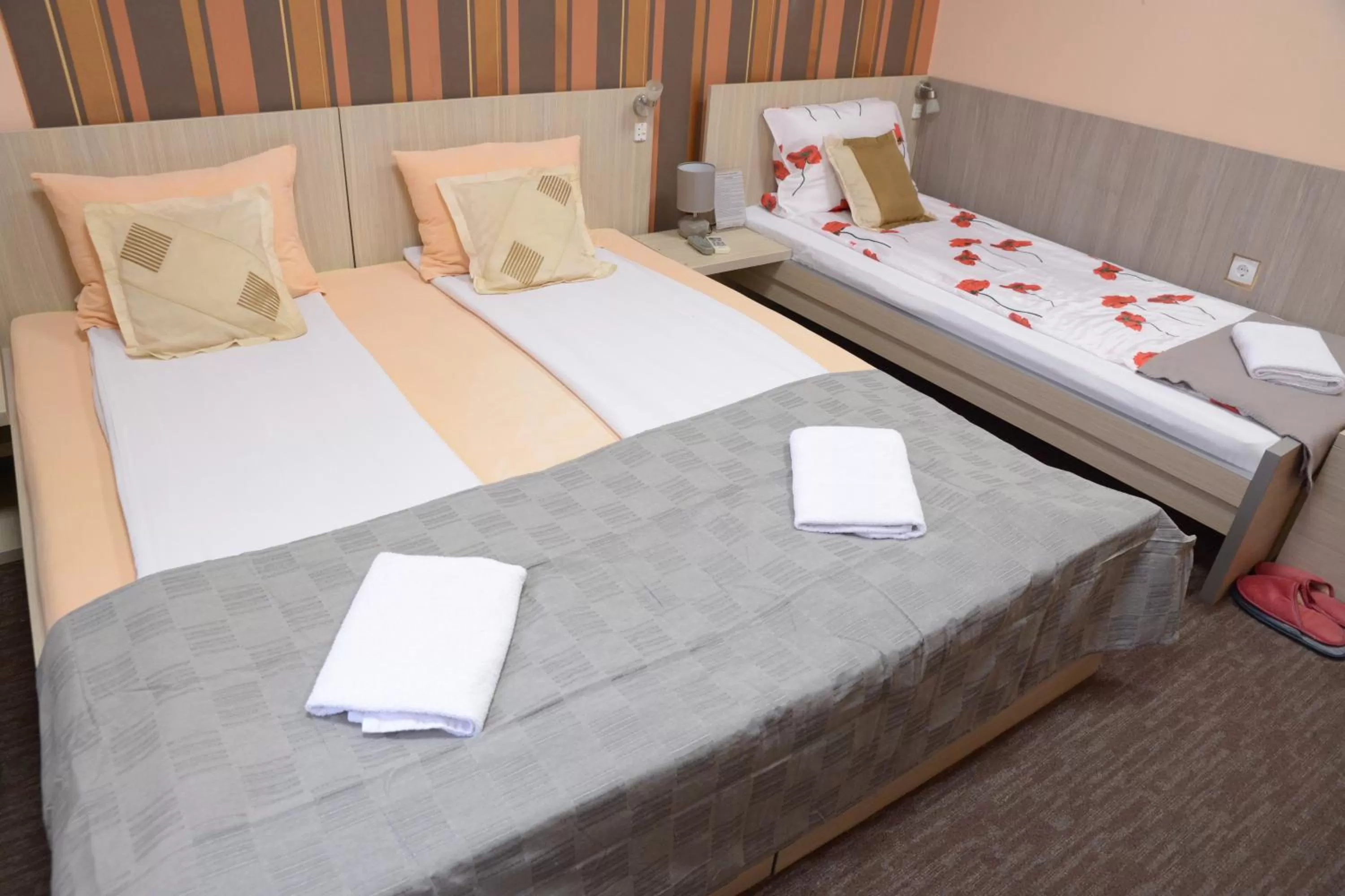 Bed in Guest House GOLDEN COIN