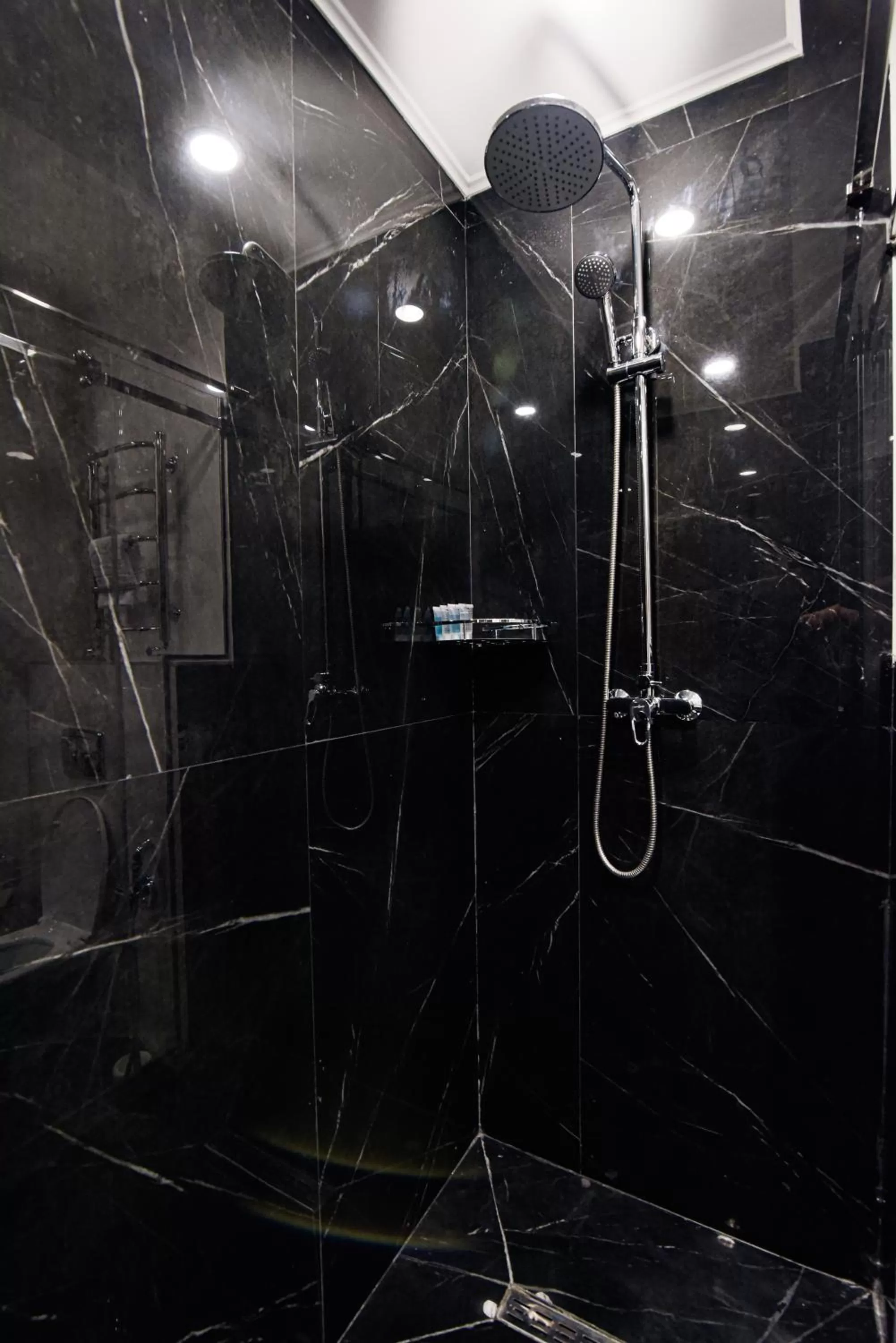 Bathroom in East Palace Hotel