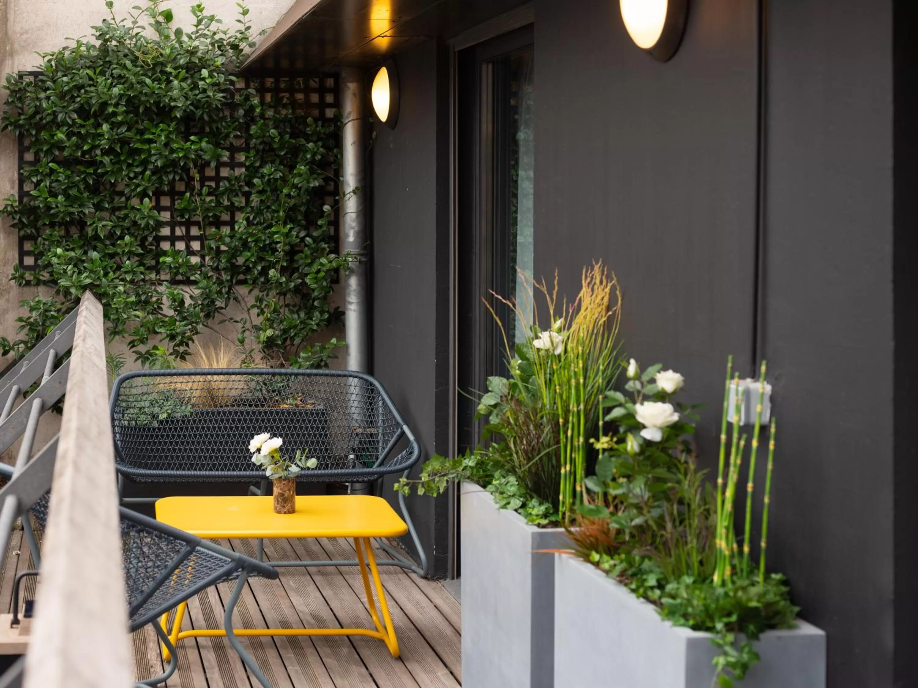 Balcony/Terrace in Le Rayz Vendome