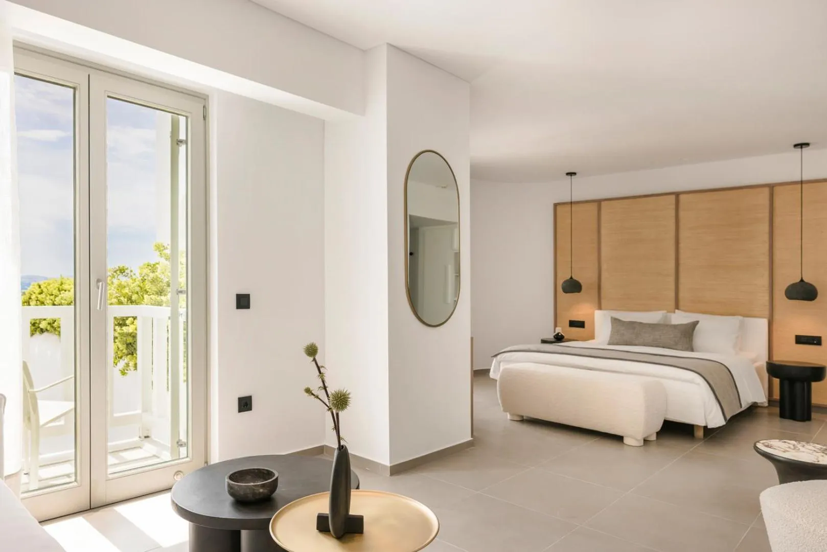 Photo of the whole room, Bed in Grace Mykonos