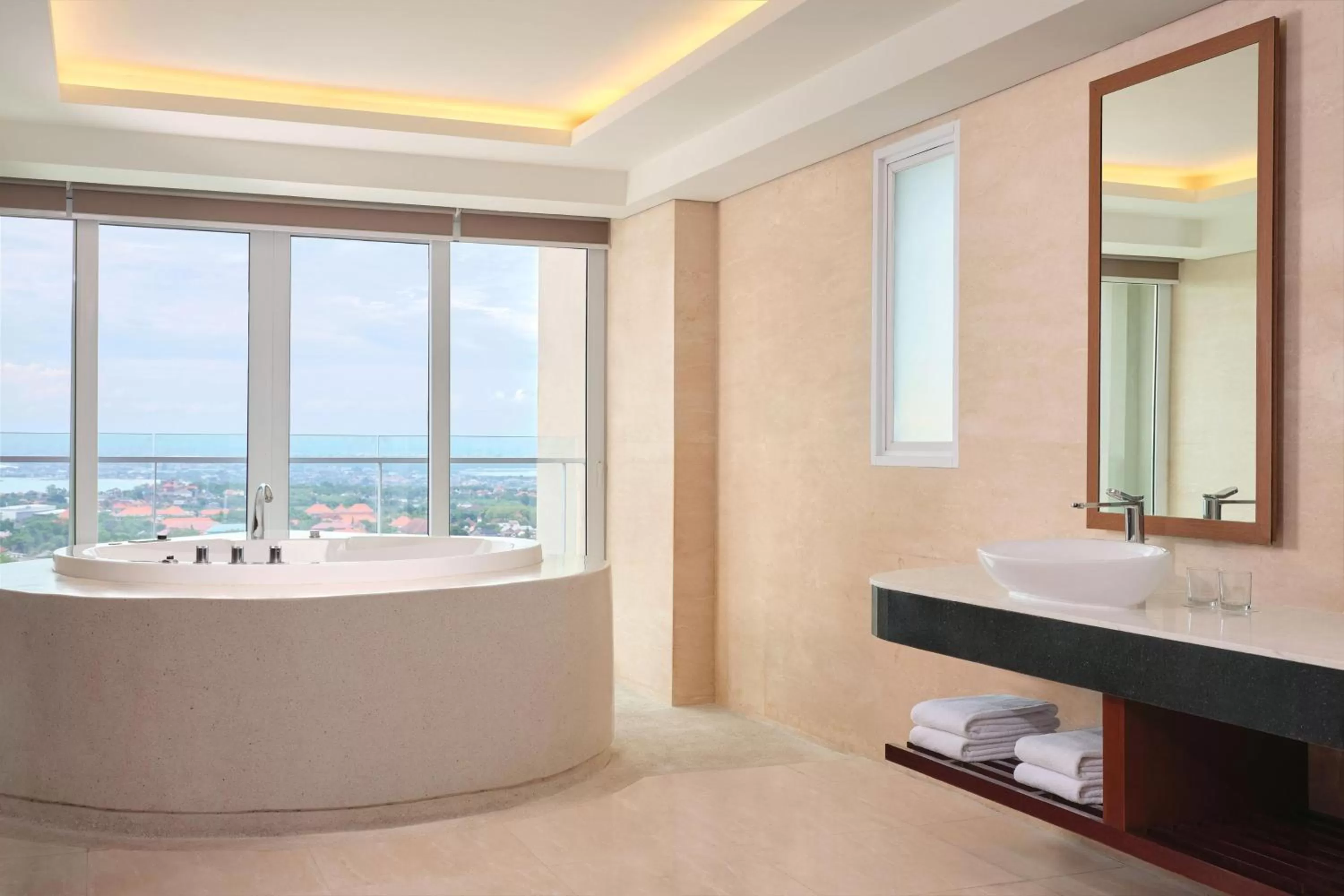 Bathroom in Four Points by Sheraton Bali, Ungasan