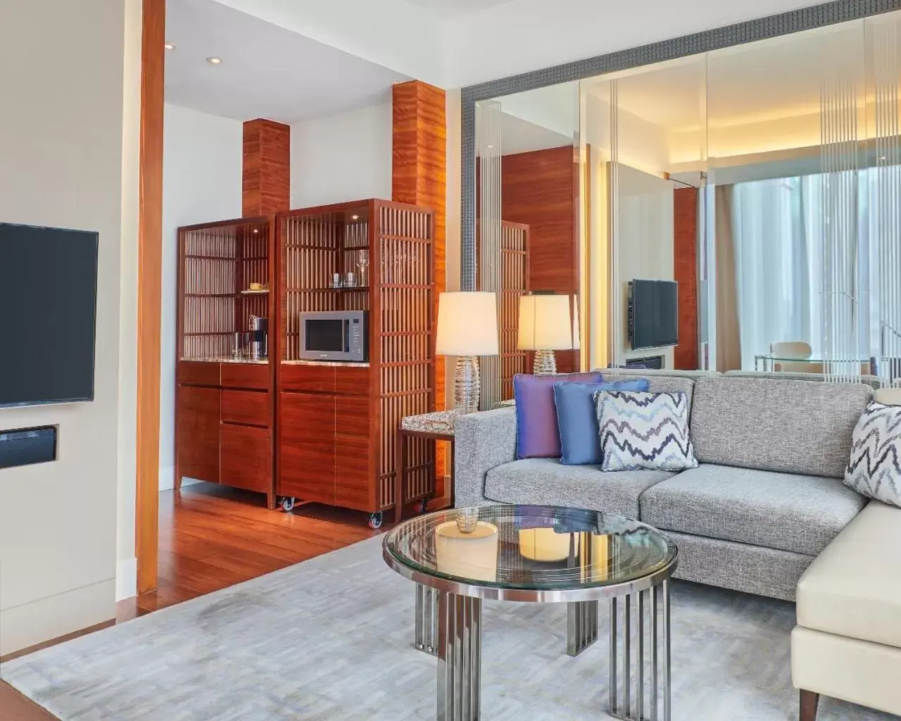 Two-Bedroom Grand Suite in Grand Hyatt Manila Two-Bedroom Grand Suite in Grand Hyatt Manila