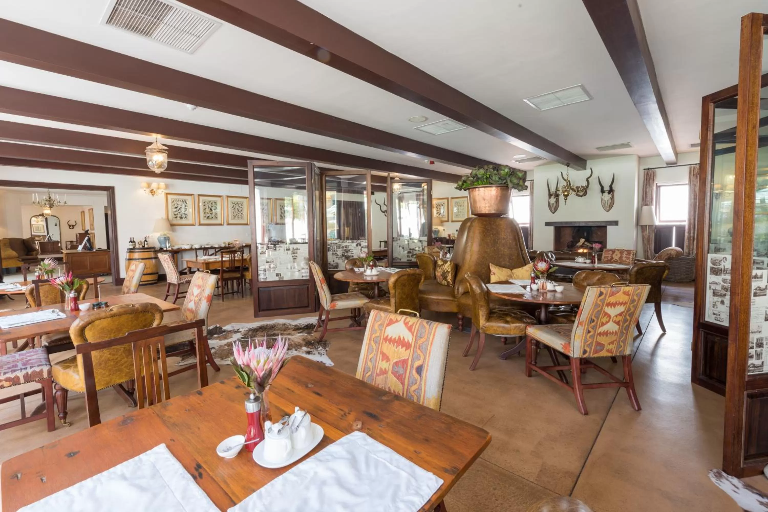 Restaurant/places to eat in Drostdy Hotel