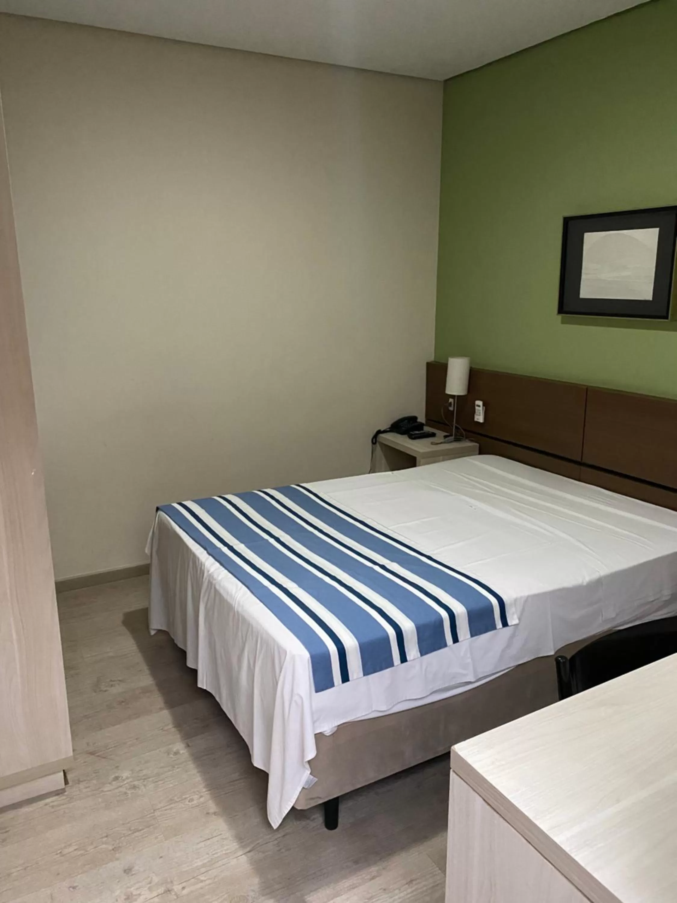 Bed in Hotel Sol By MRHotelaria