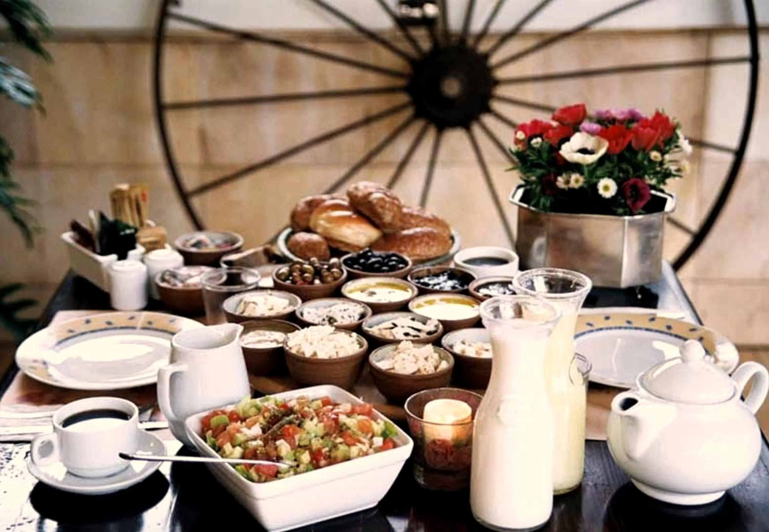 Breakfast, Food in Beit Shalom Historical boutique Hotel