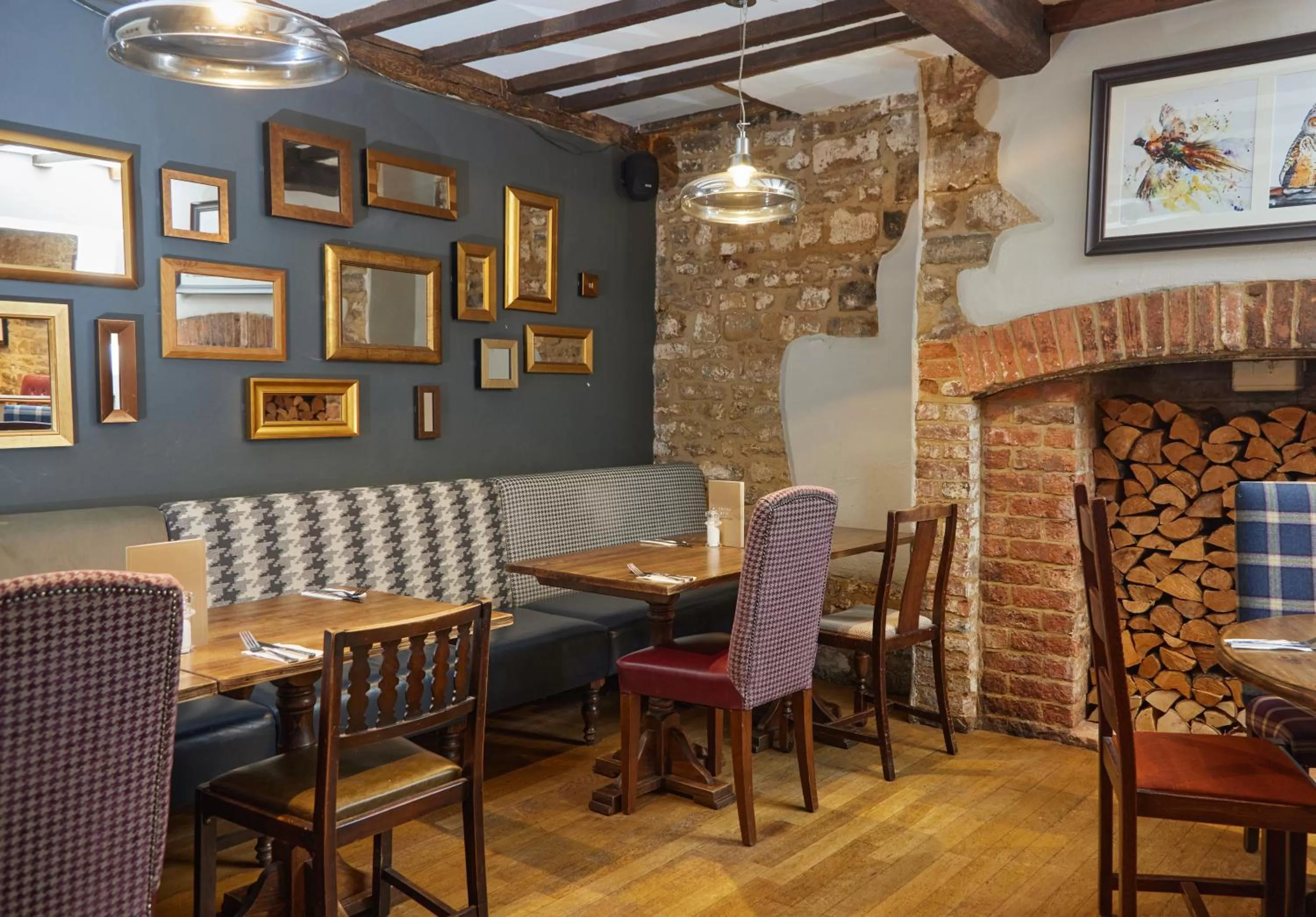 Restaurant/places to eat in Red Lion Hotel by Greene King Inns