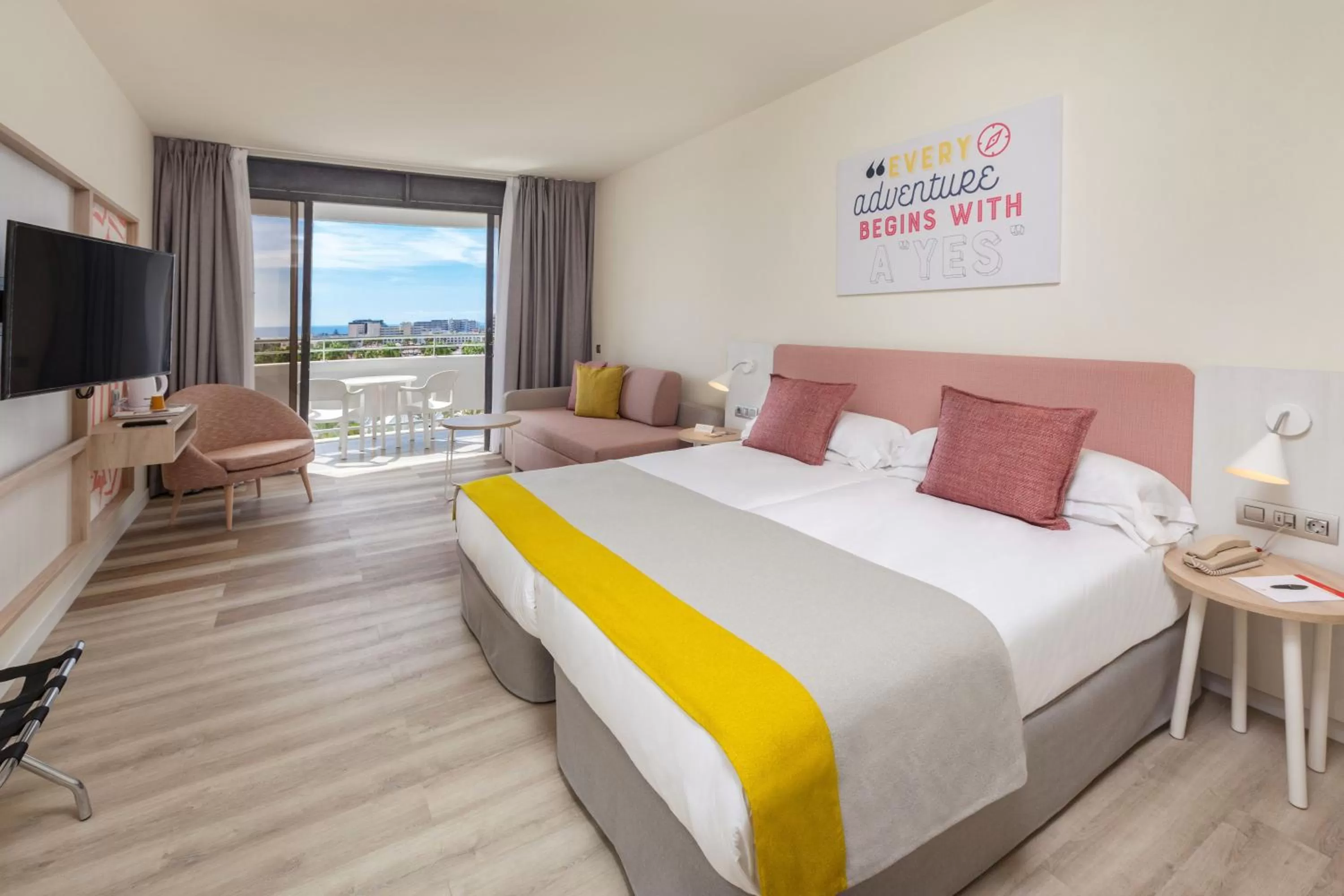 Photo of the whole room, Bed in Abora Buenaventura by Lopesan Hotels