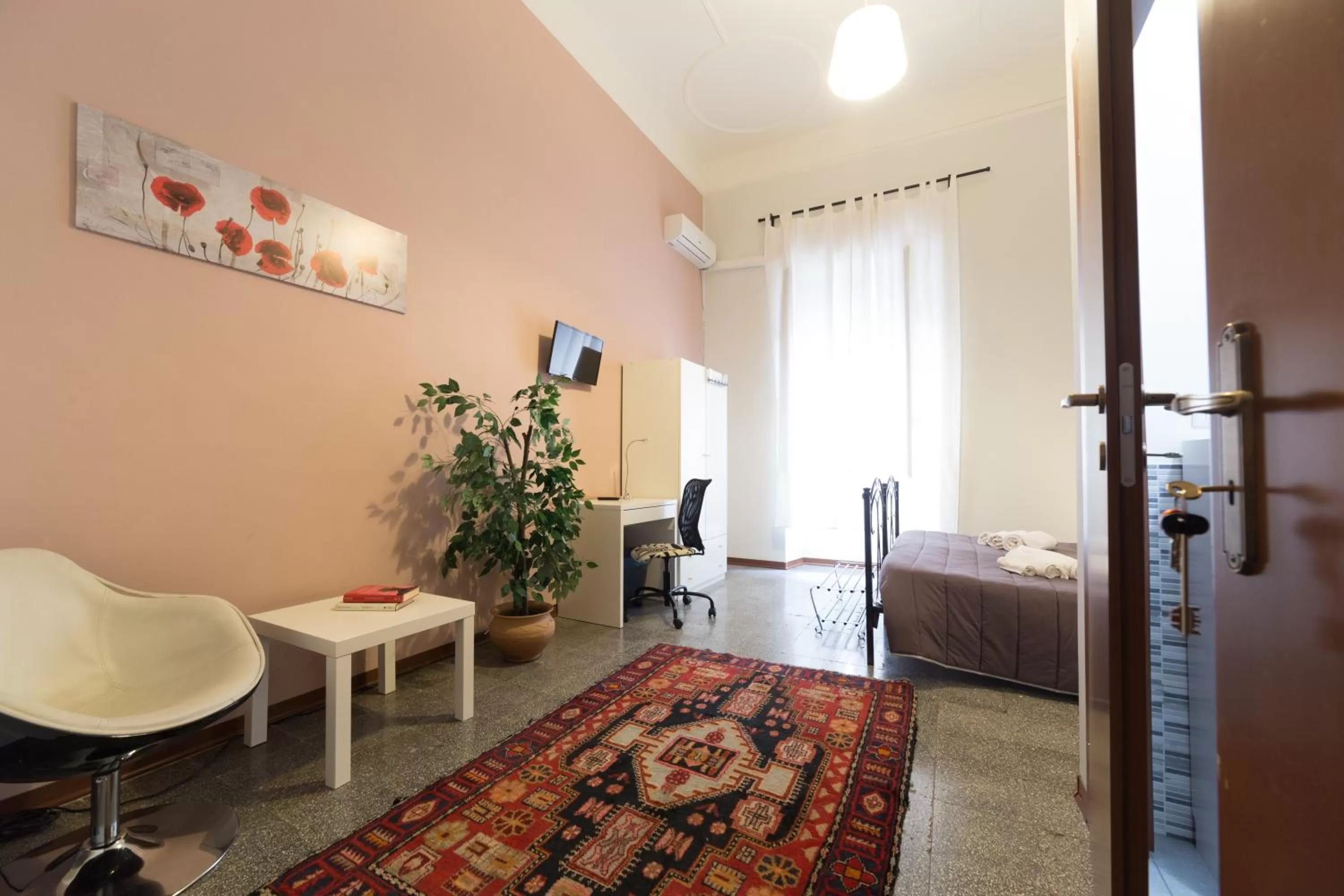 Bedroom, Bed in Tra L'Etna E Il Mare B&B