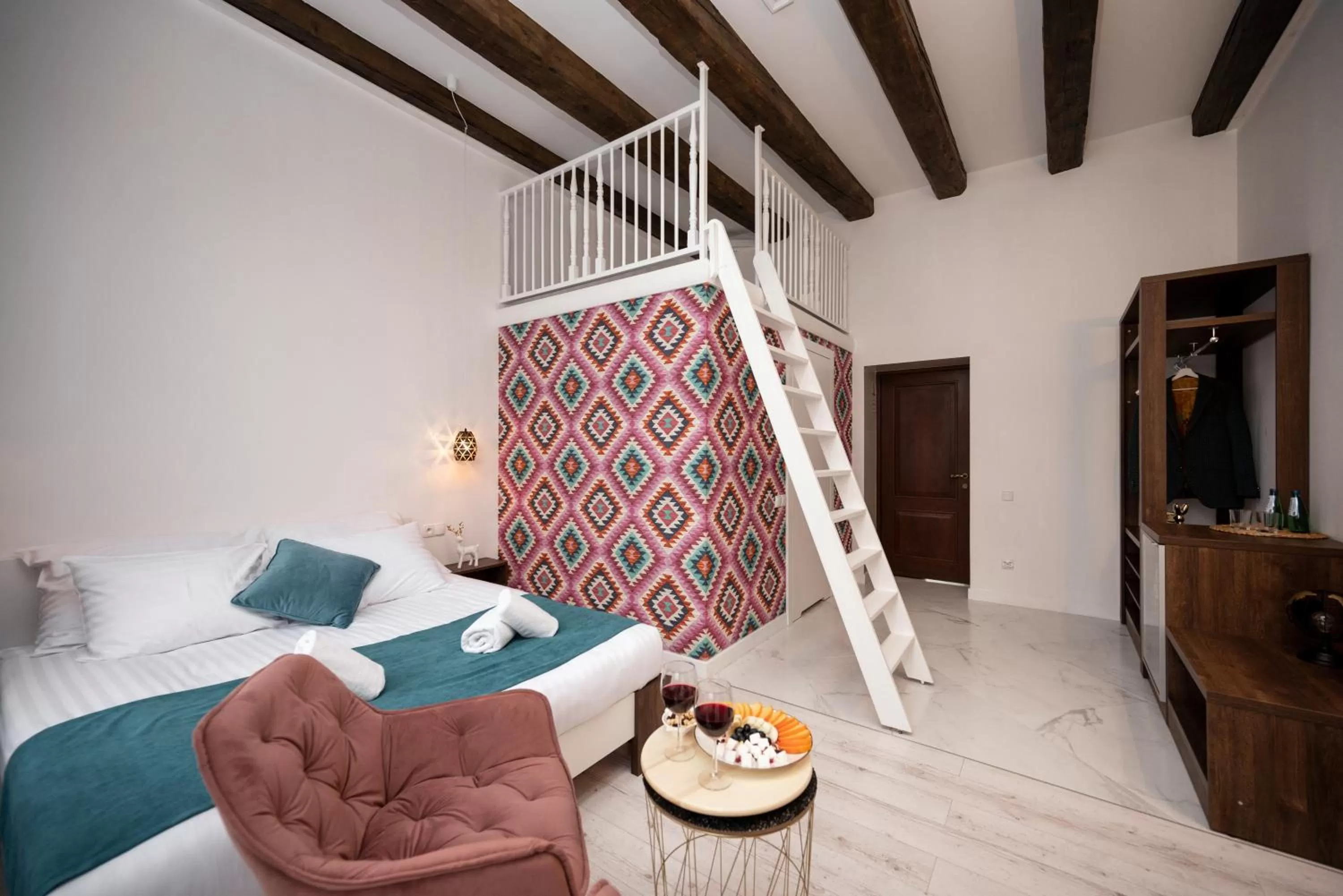 Bed in Hive Family House