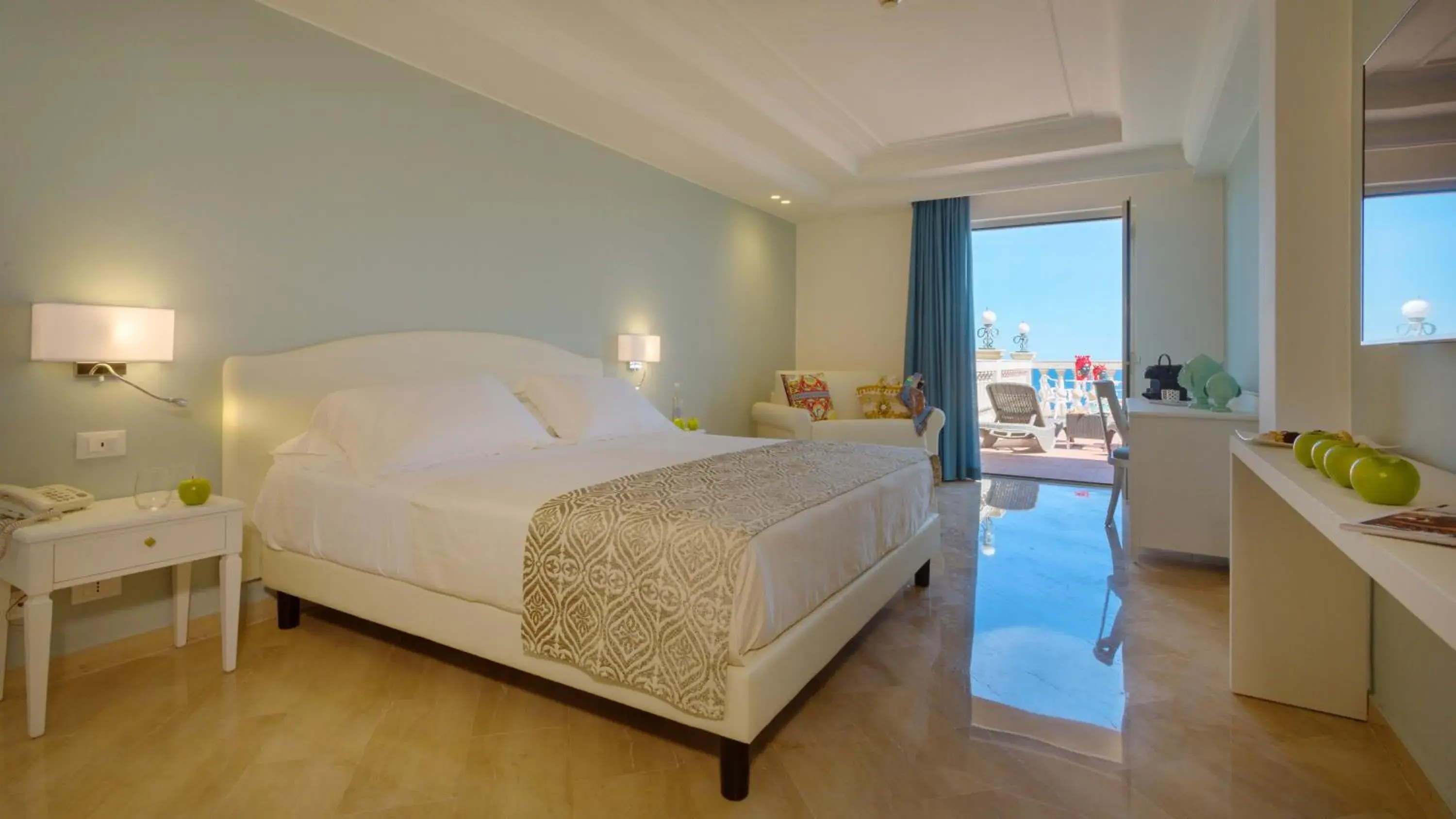 Deluxe Double Room with Sea View in Hellenia Yachting Hotel & SPA Deluxe Double Room with Sea View in Hellenia Yachting Hotel & SPA