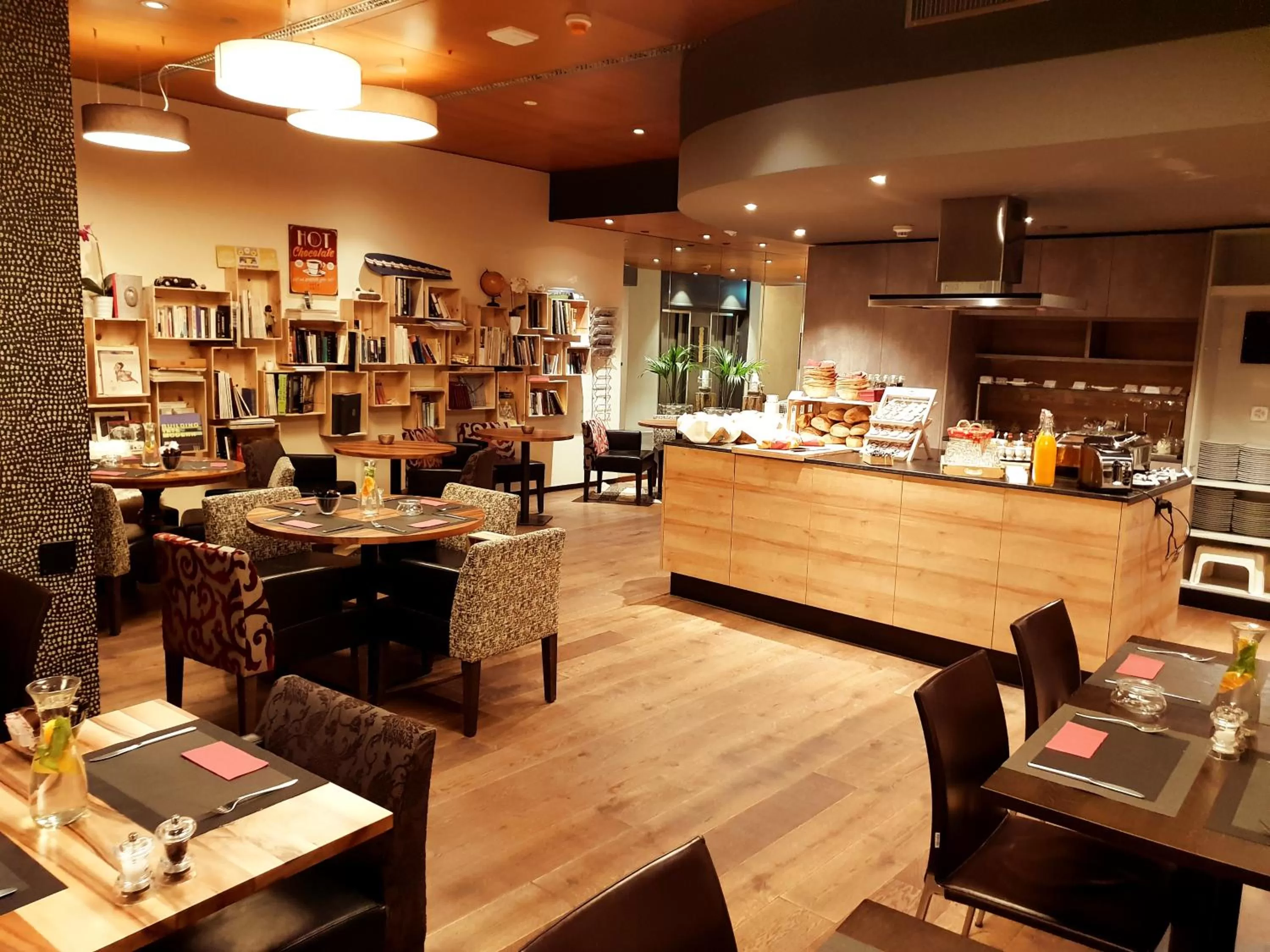 Lounge or bar in Hotel Bären am Bundesplatz