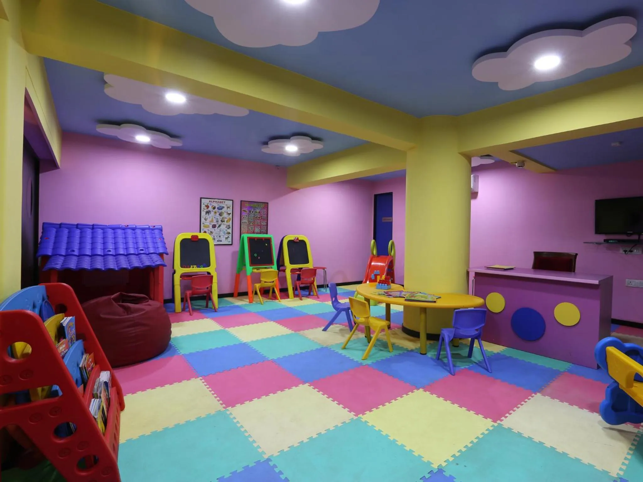 Kids's club in Deltin Suites