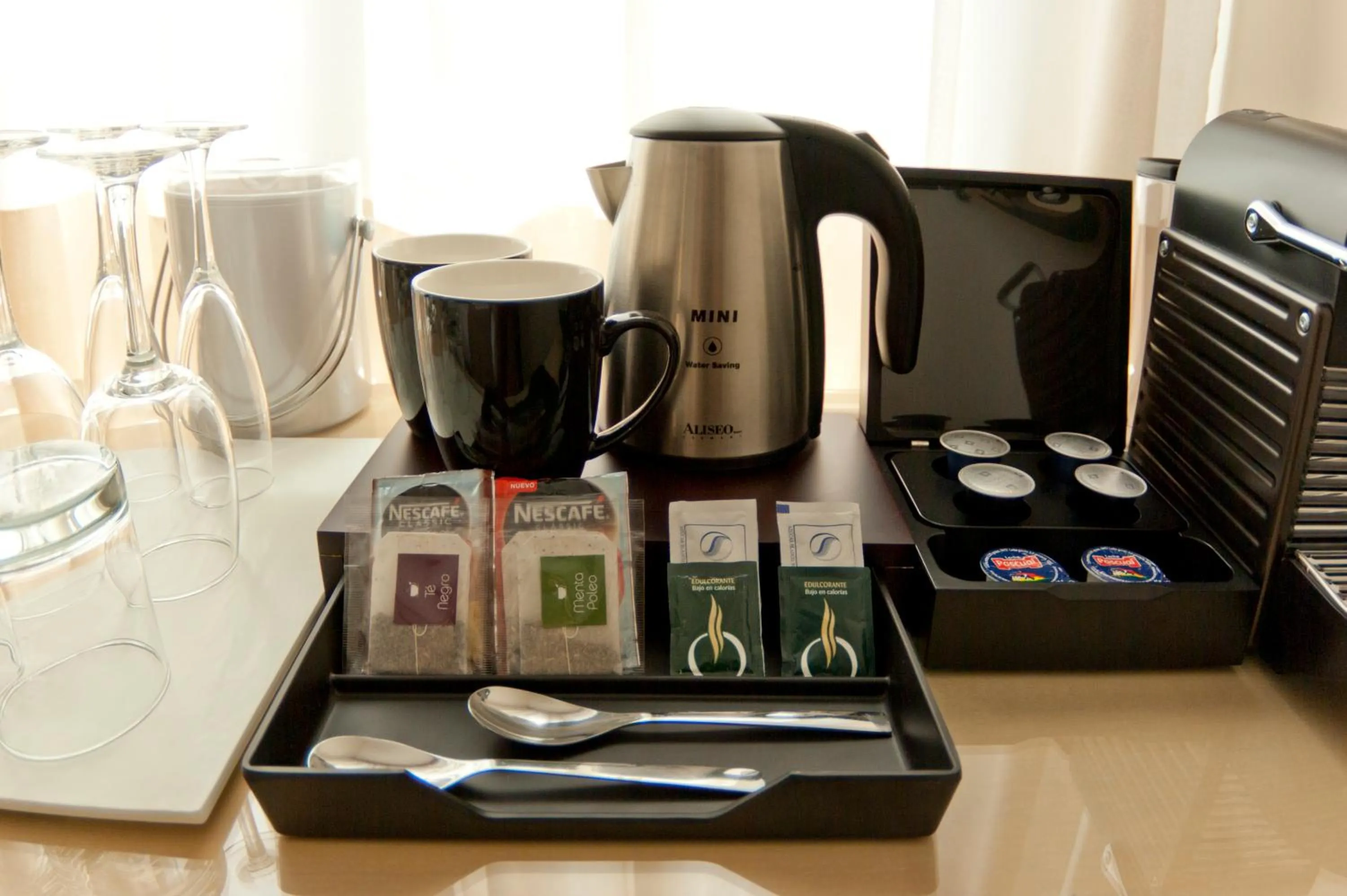 Coffee/tea facilities in Luze Castellana