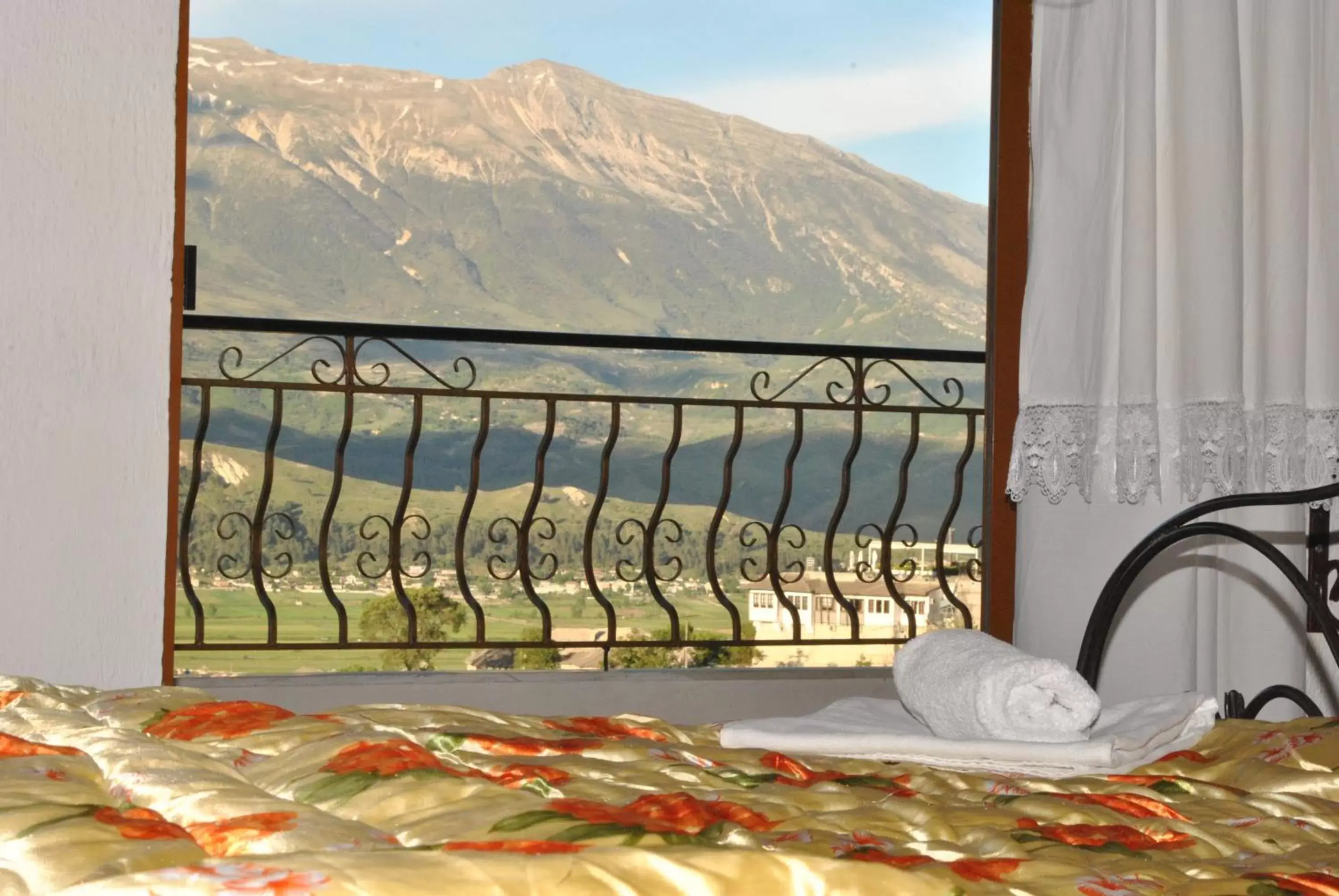 Deluxe Double Room (2 Adults + 1 Child) in Guesthouse Mele Deluxe Double Room (2 Adults + 1 Child) in Guesthouse Mele