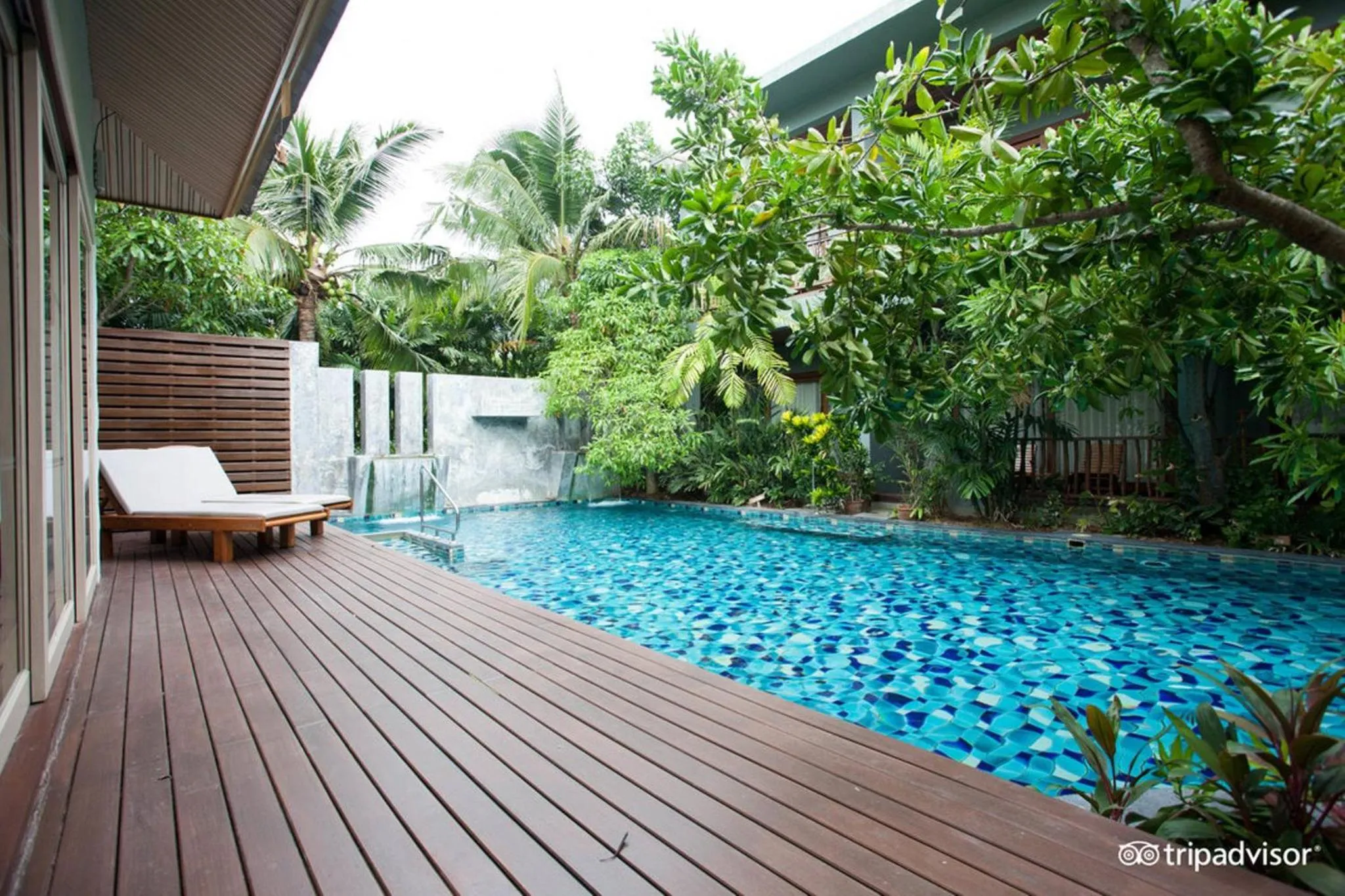Swimming pool in Metadee Concept Hotel