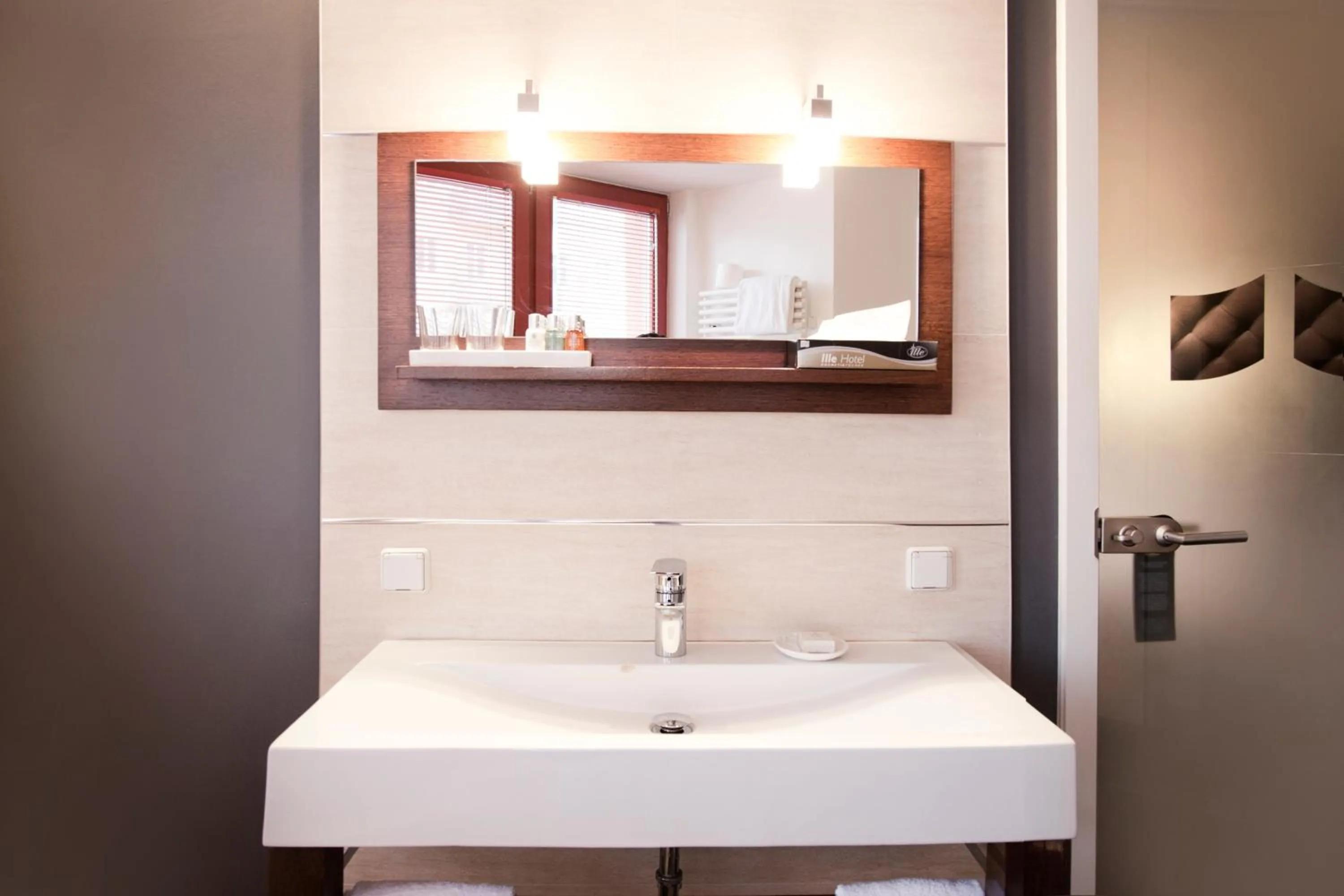 Bathroom in Hotel Adele am Alex