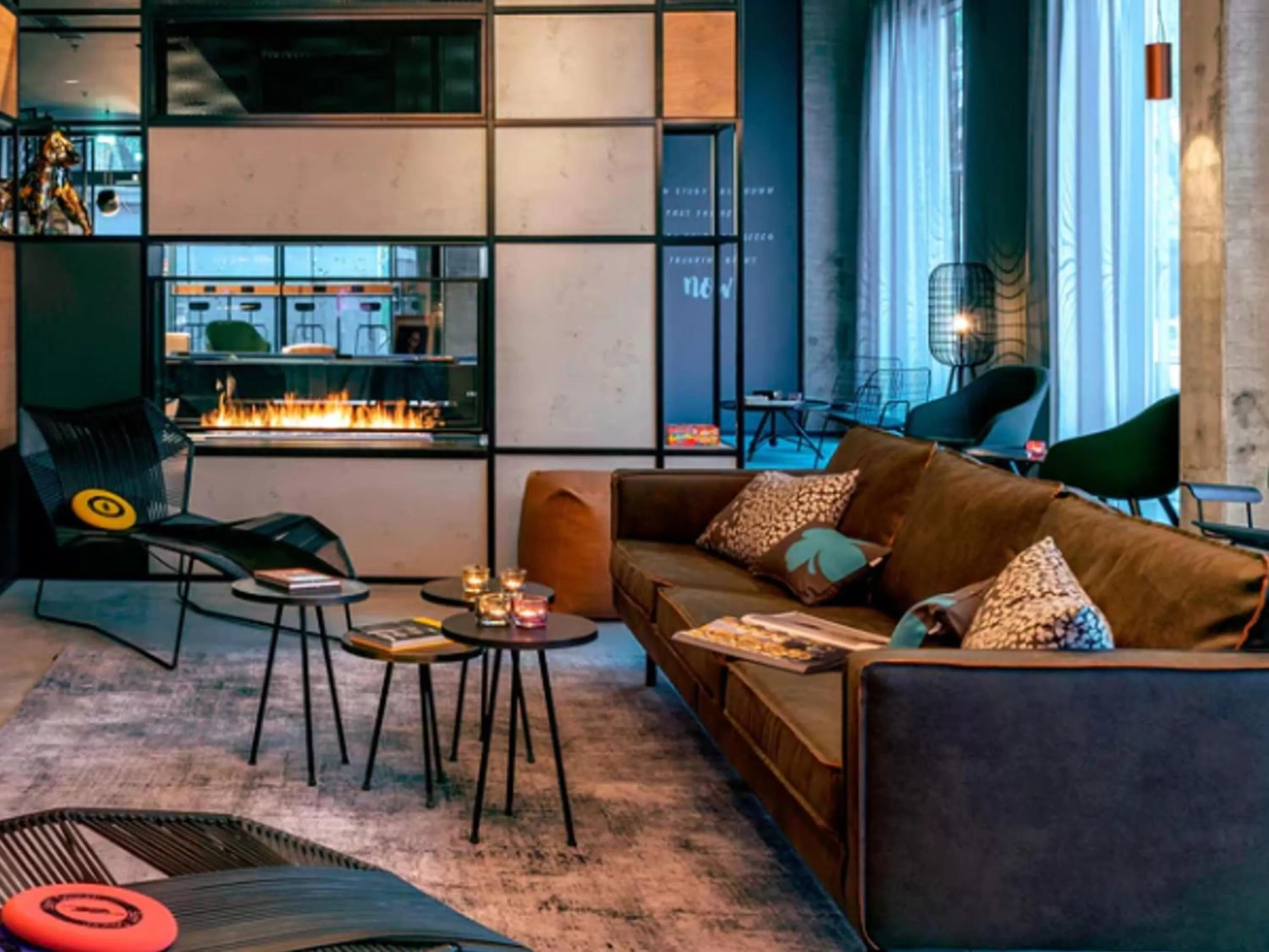 Lounge or bar in Moxy Milan Linate Airport