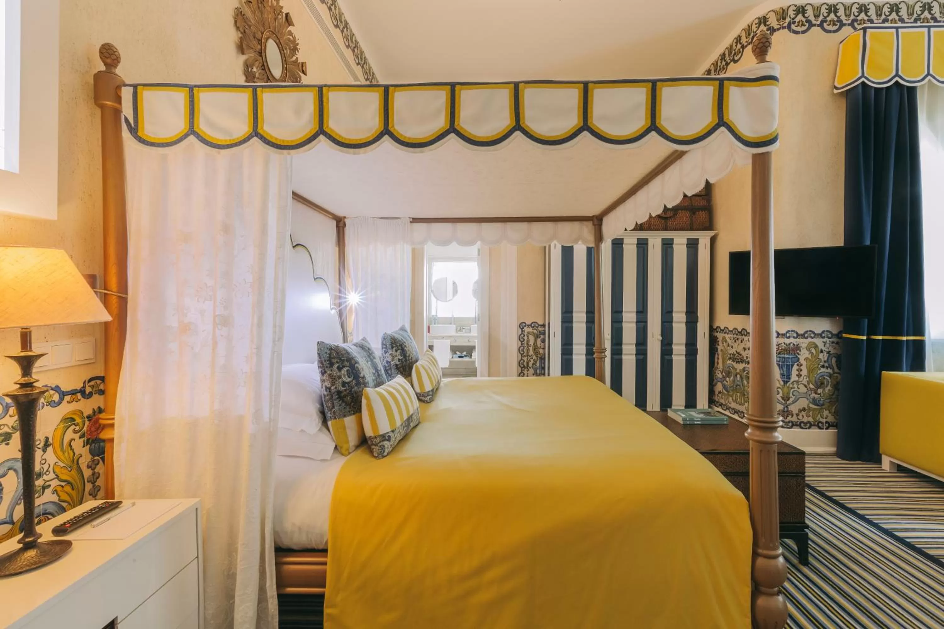 Bedroom, Bed in Bela Vista Hotel & Spa - Relais & Chateaux