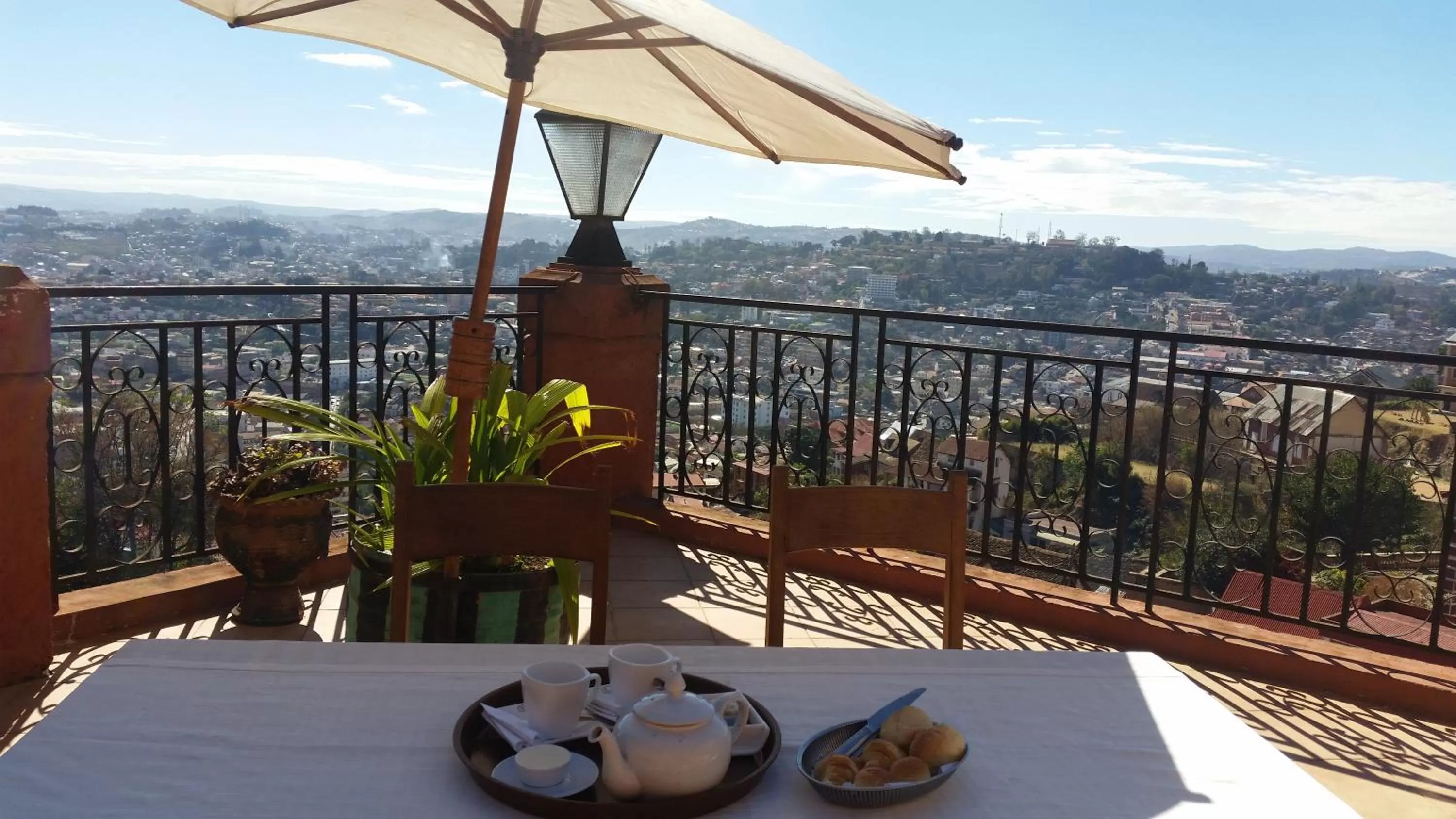 Patio in Relais De La Haute Ville Tana