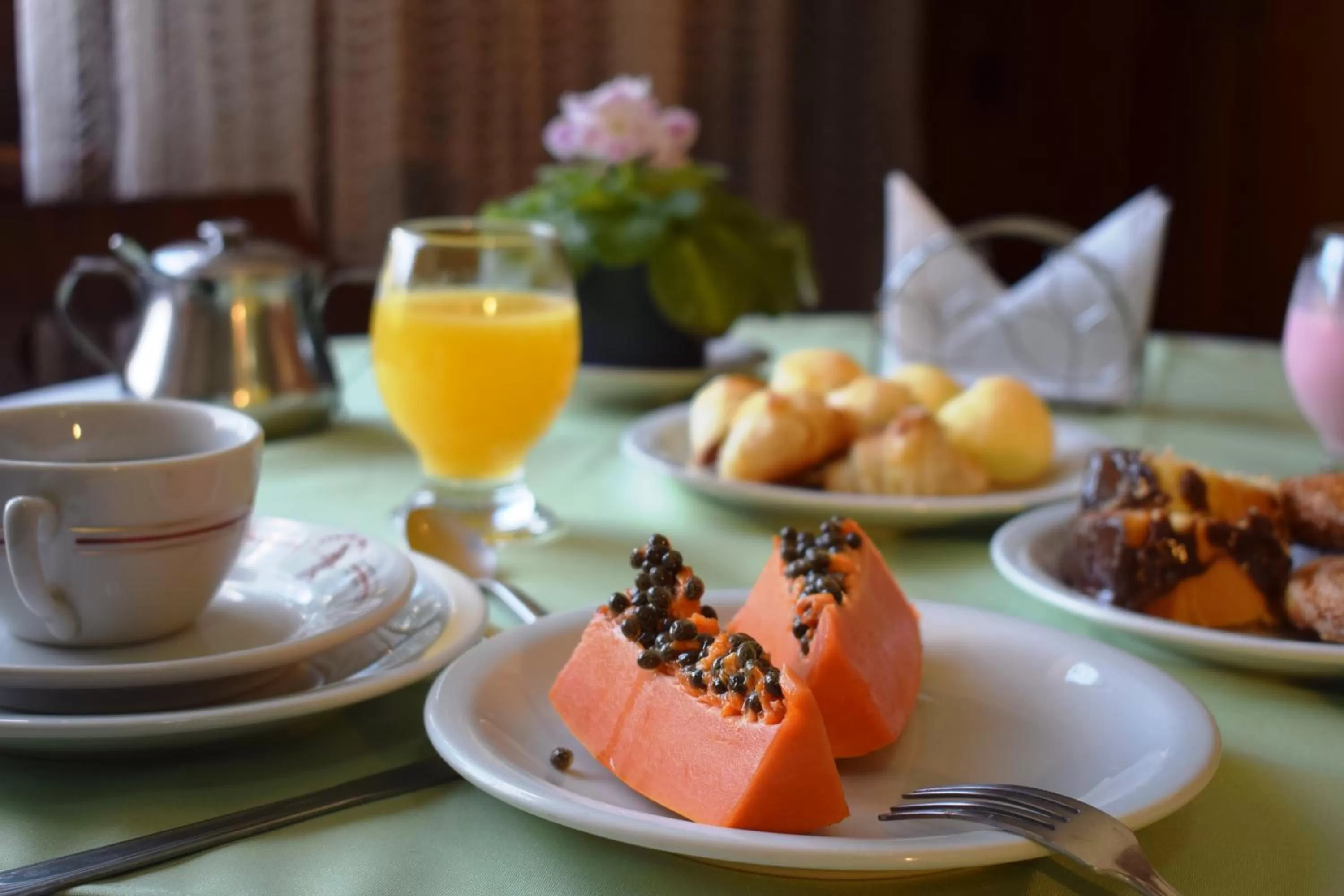 Breakfast in Pousada Curumi