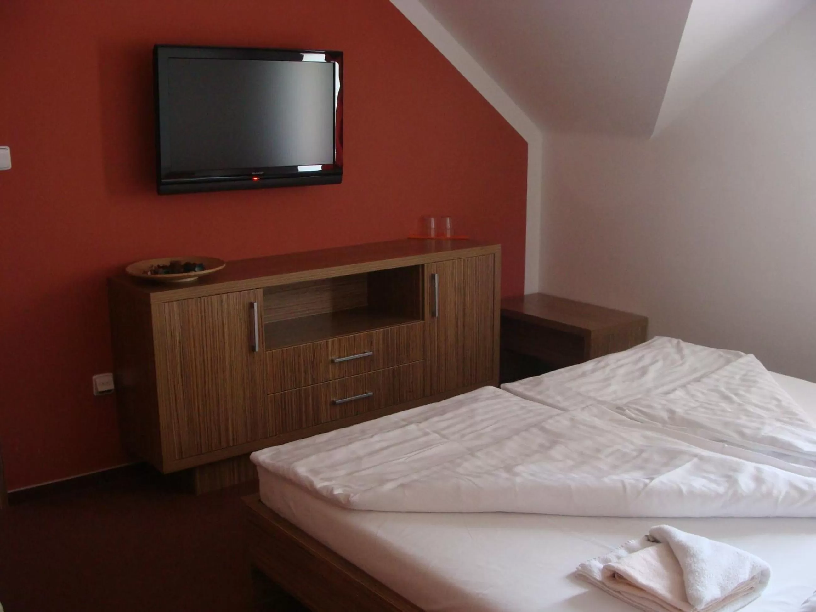 Quadruple Room with Bathroom in Wellness Hotel Hukvaldy POLOPENZE A WELLNESS V CENĚ