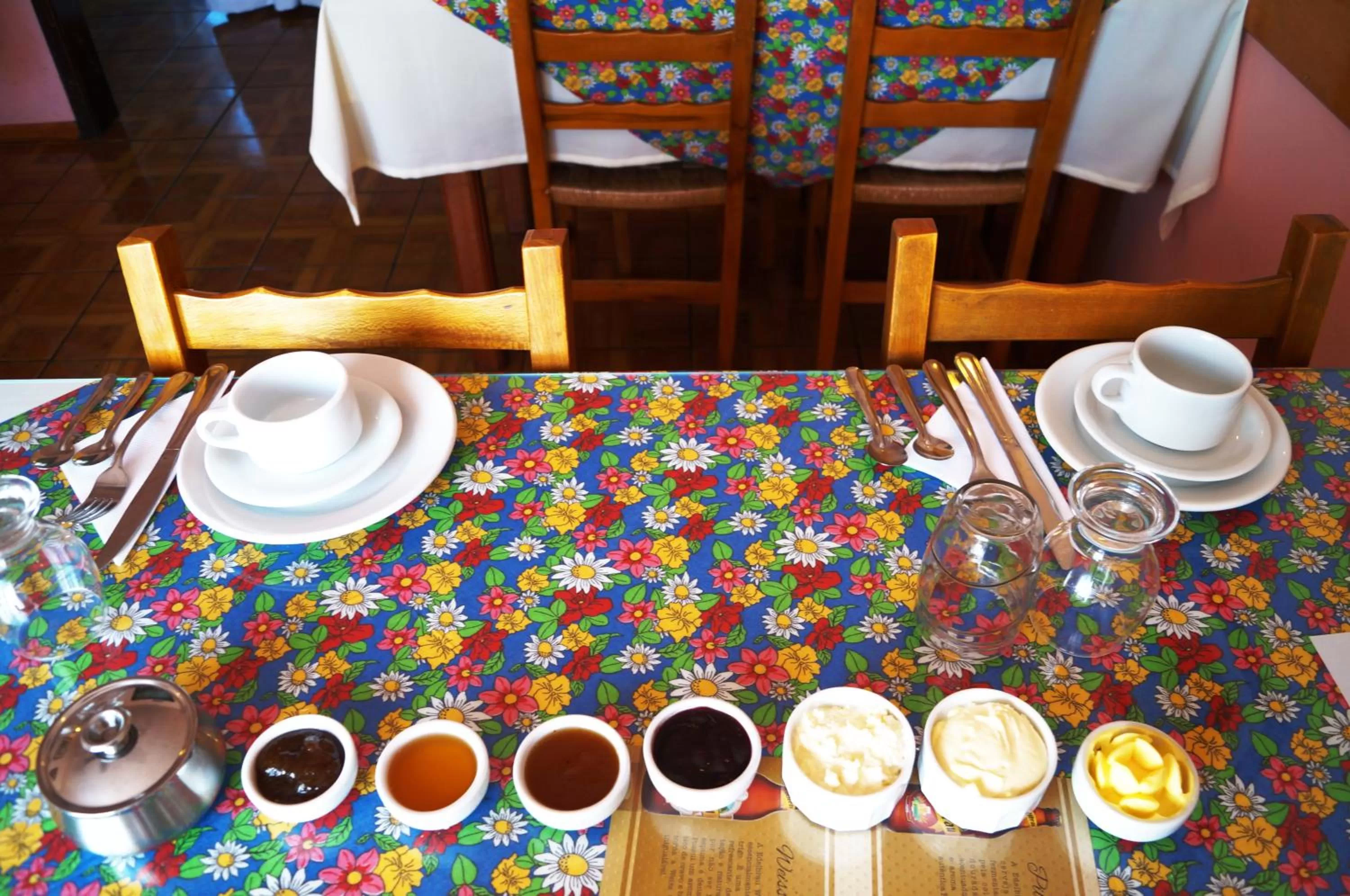 Restaurant/places to eat in Hotel Park Haus