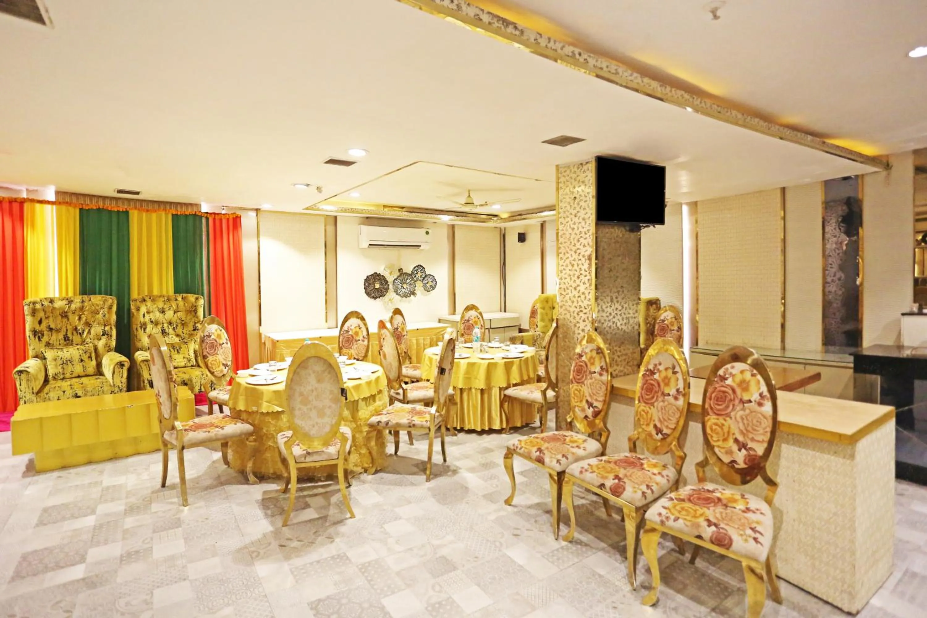 Banquet/Function facilities in JRD Luxury-Business Hotel