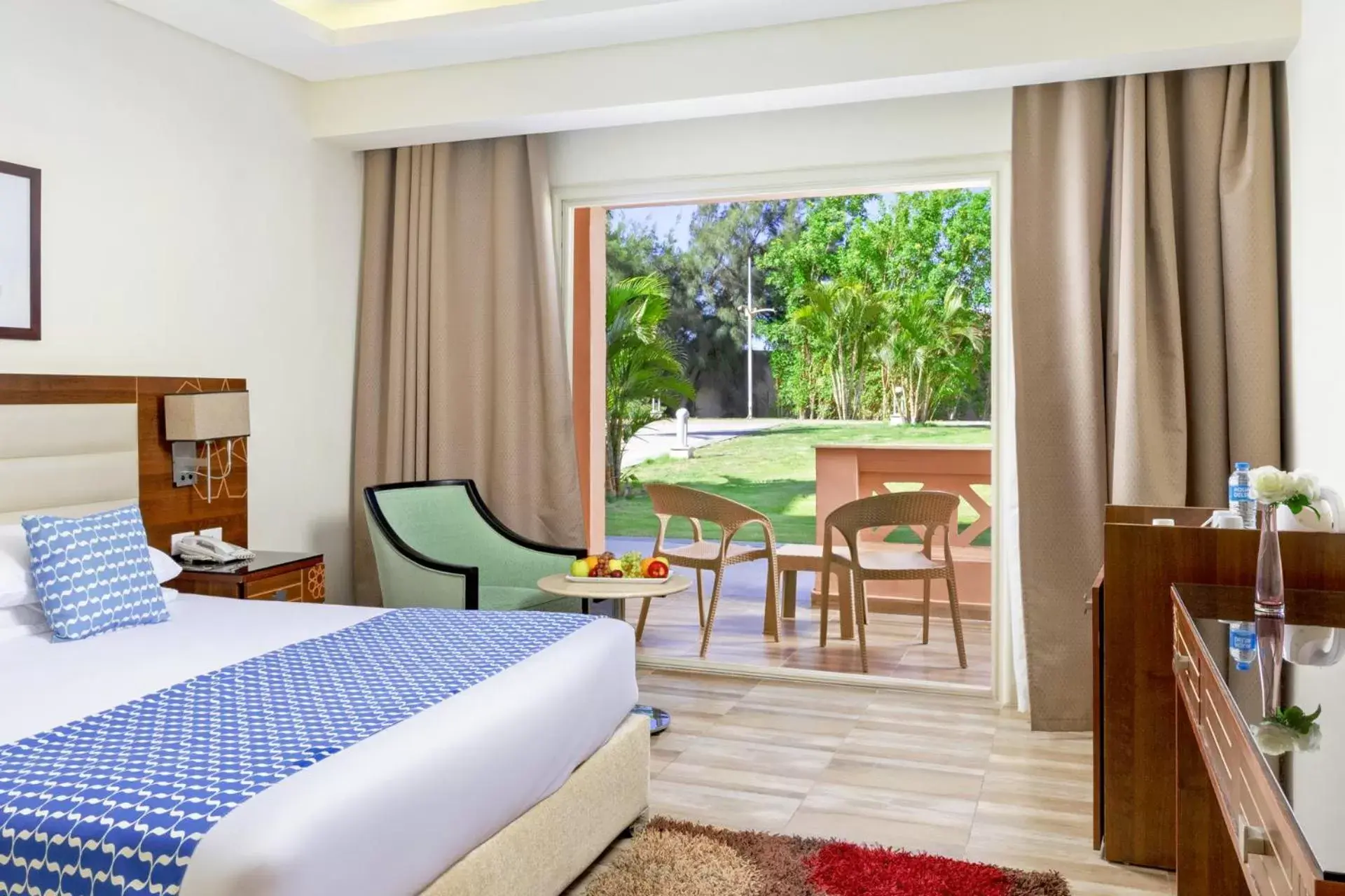 Deluxe Family Room (2 Adults + 2 Children) in Pickalbatros Aqua Vista Resort - Hurghada Deluxe Family Room (2 Adults + 2 Children) in Pickalbatros Aqua Vista Resort - Hurghada