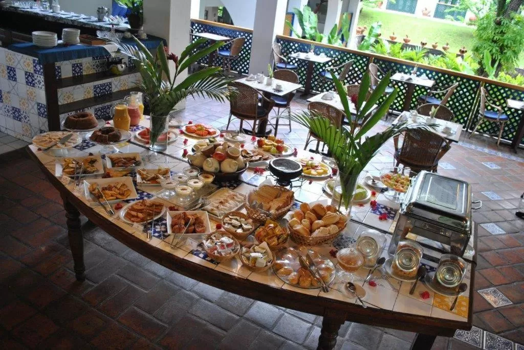 Day in Hotel 7 Colinas