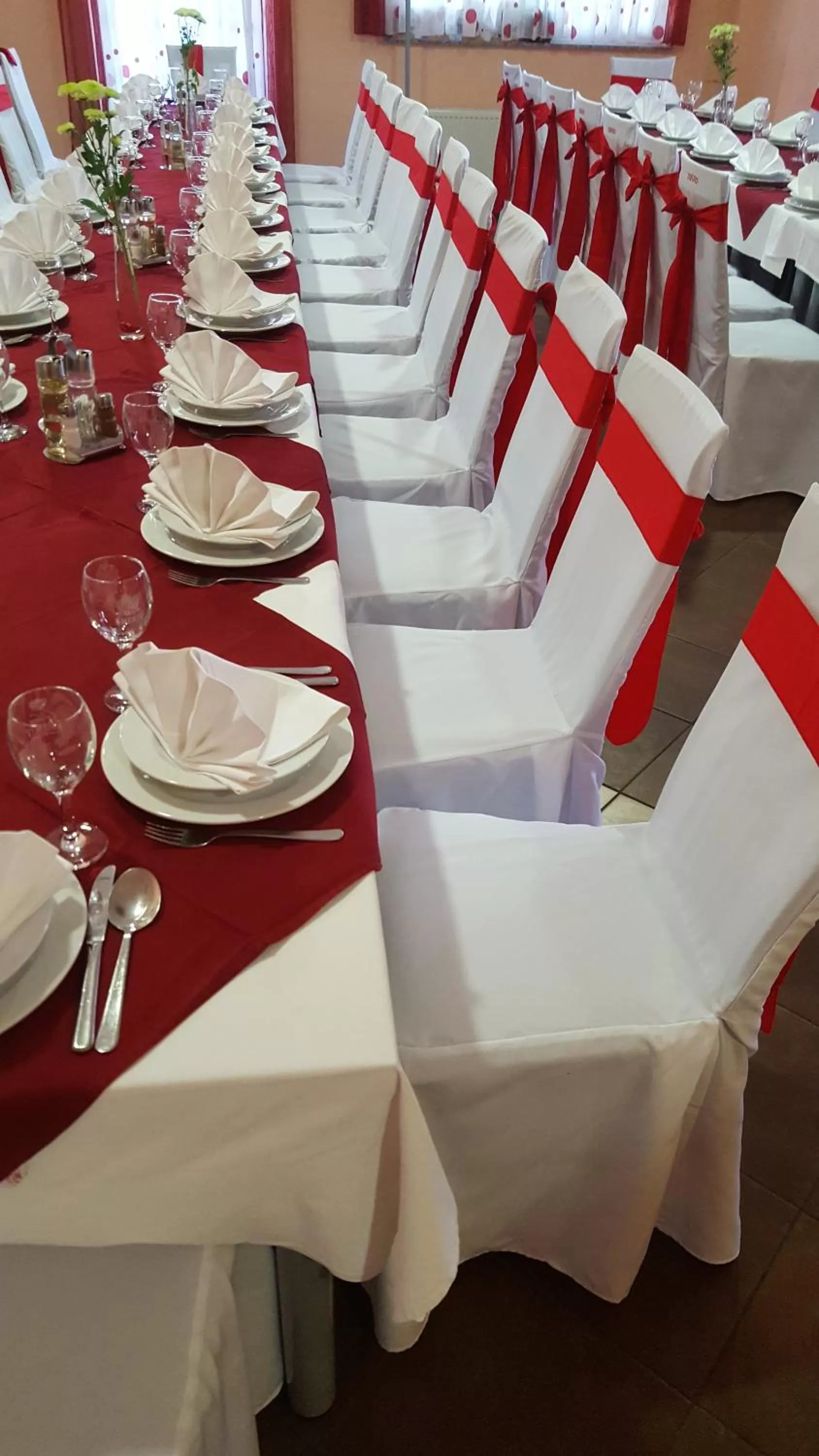 Restaurant/Places to Eat in Lugarnica