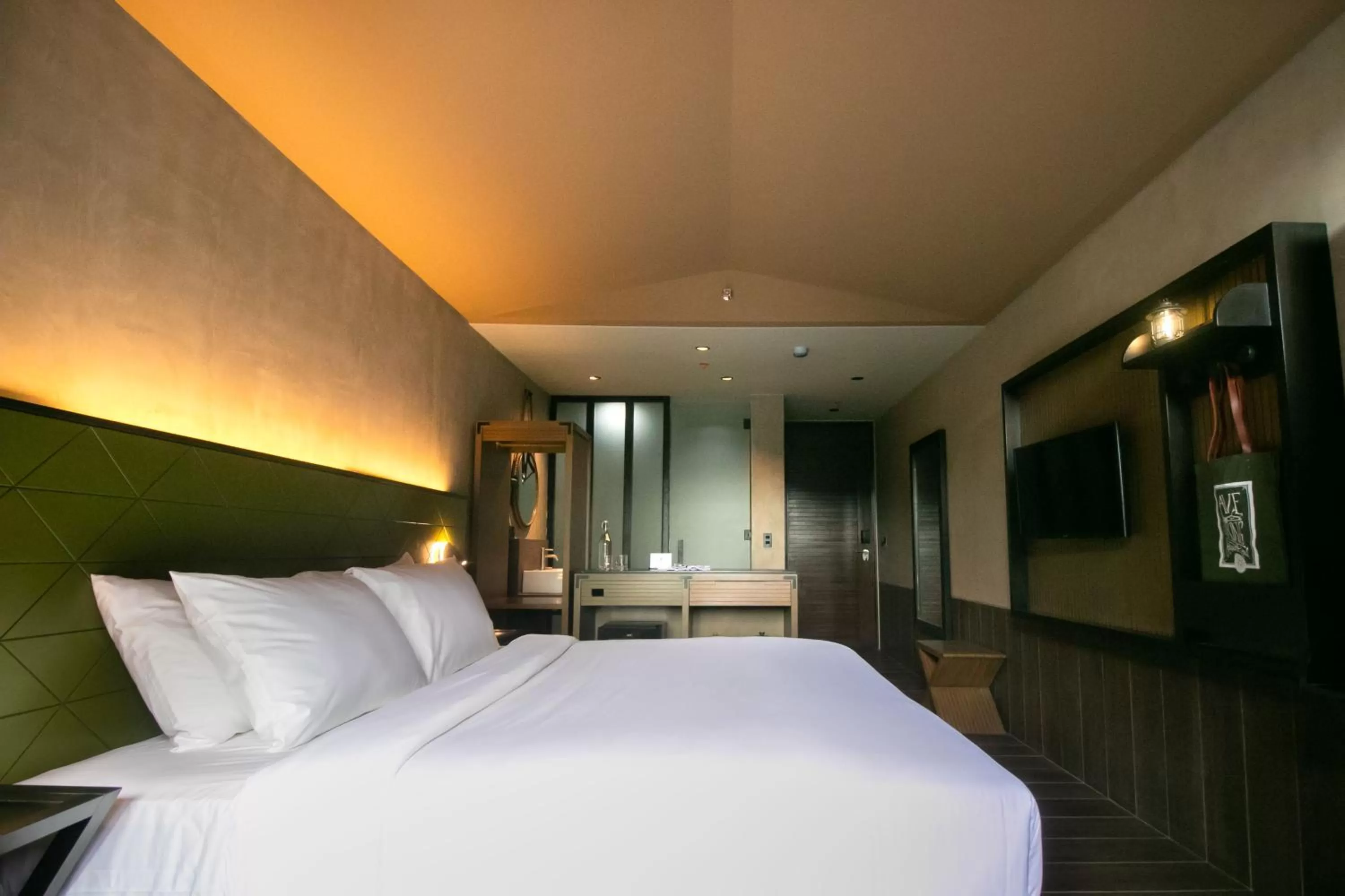 Bed in The Funny Lion - El Nido