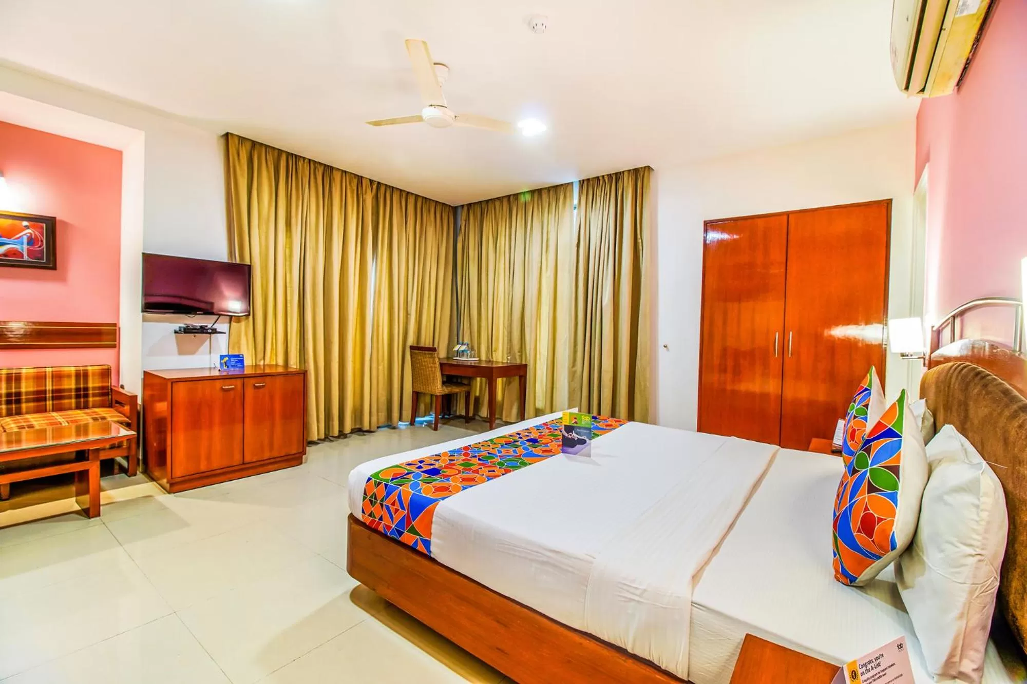 Photo of the whole room, Bed in FabHotel F9 NFC