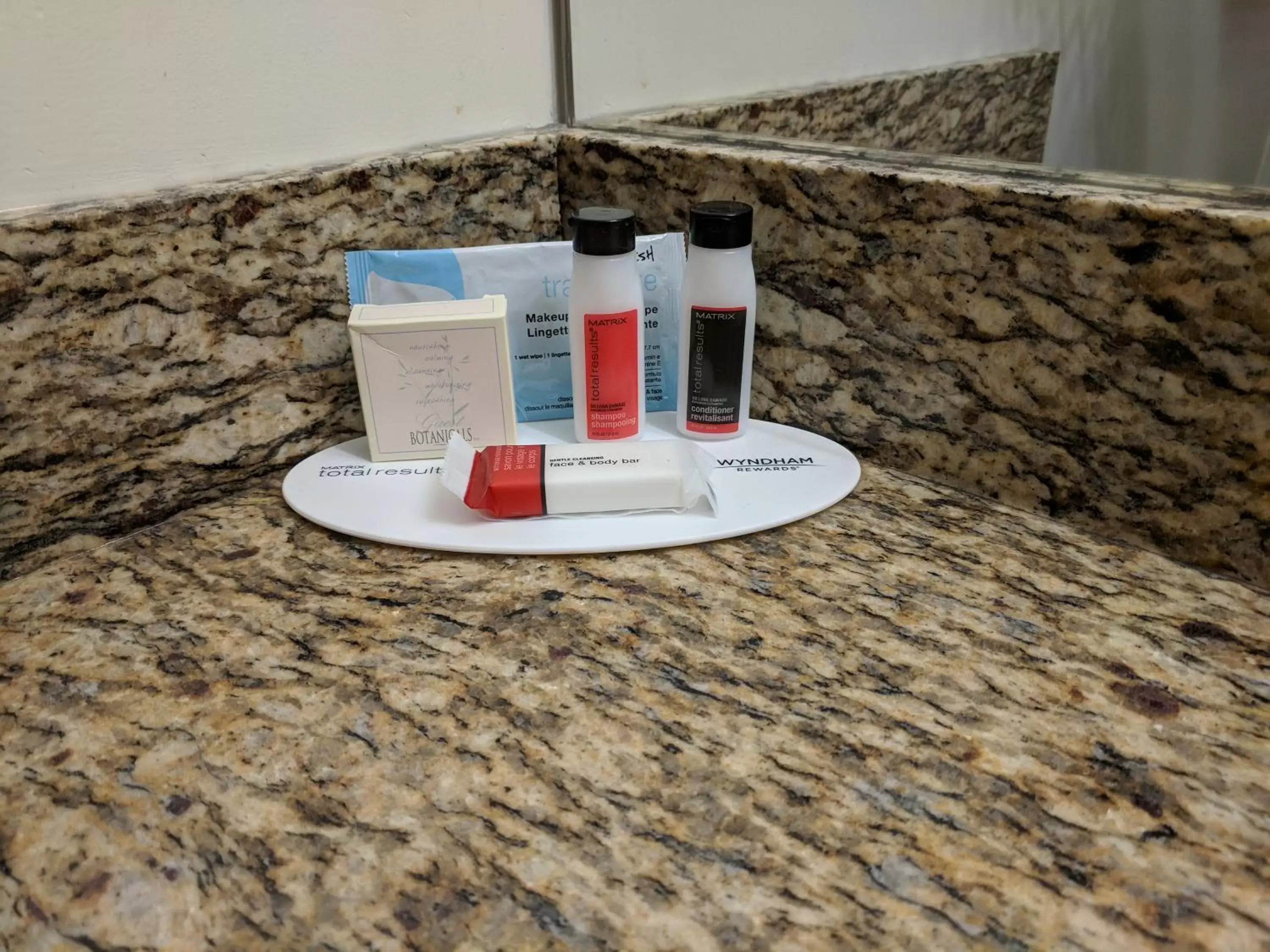 Queen Room - Disability Access - Non-Smoking in Super 8 by Wyndham Portage La Prairie MB Queen Room - Disability Access - Non-Smoking in Super 8 by Wyndham Portage La Prairie MB