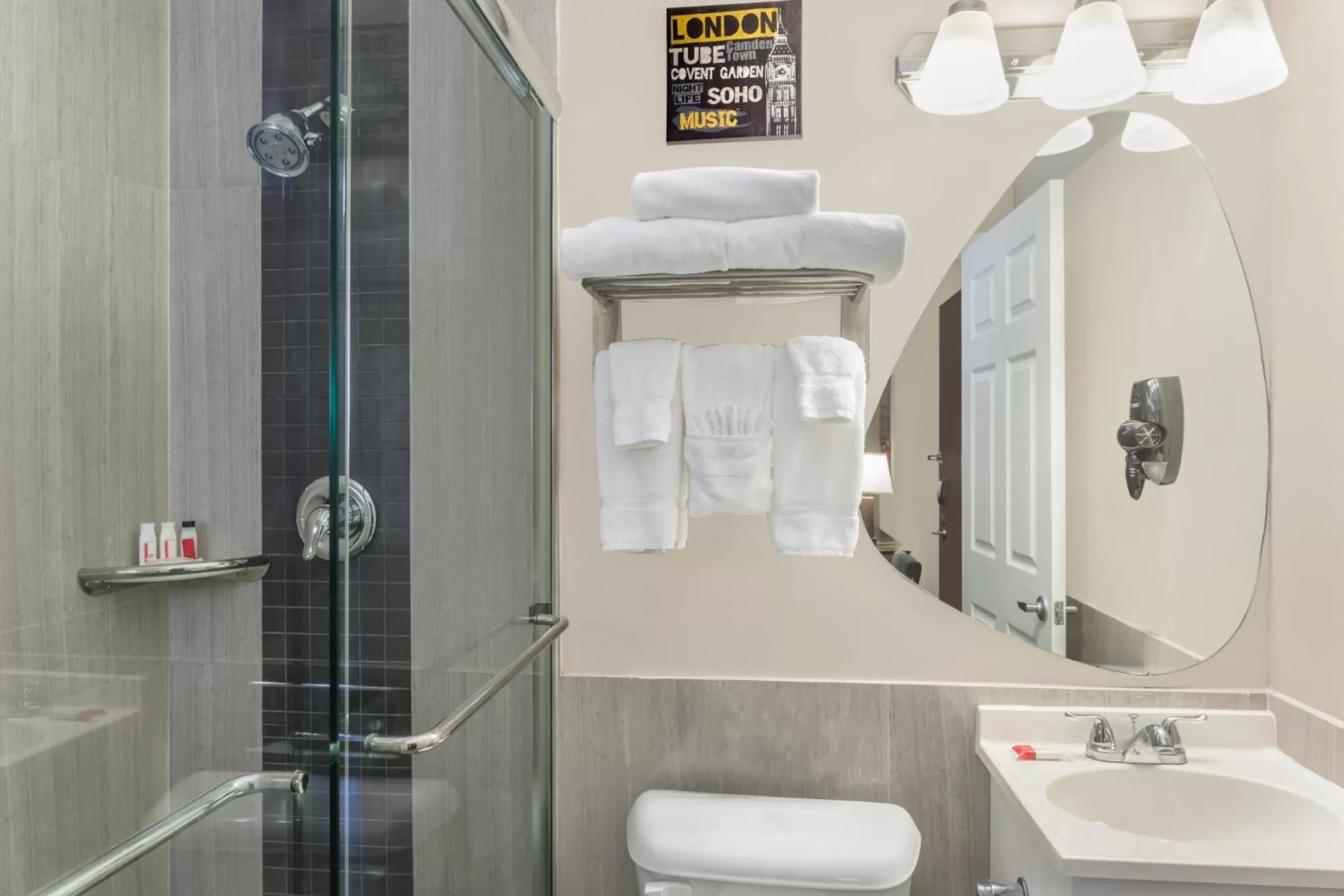 Bathroom in Ramada by Wyndham Miami Springs/Miami International Airport