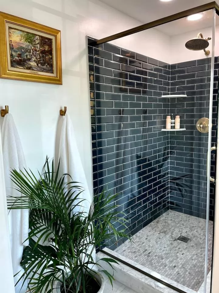 Buttonwood Boutique Hotel