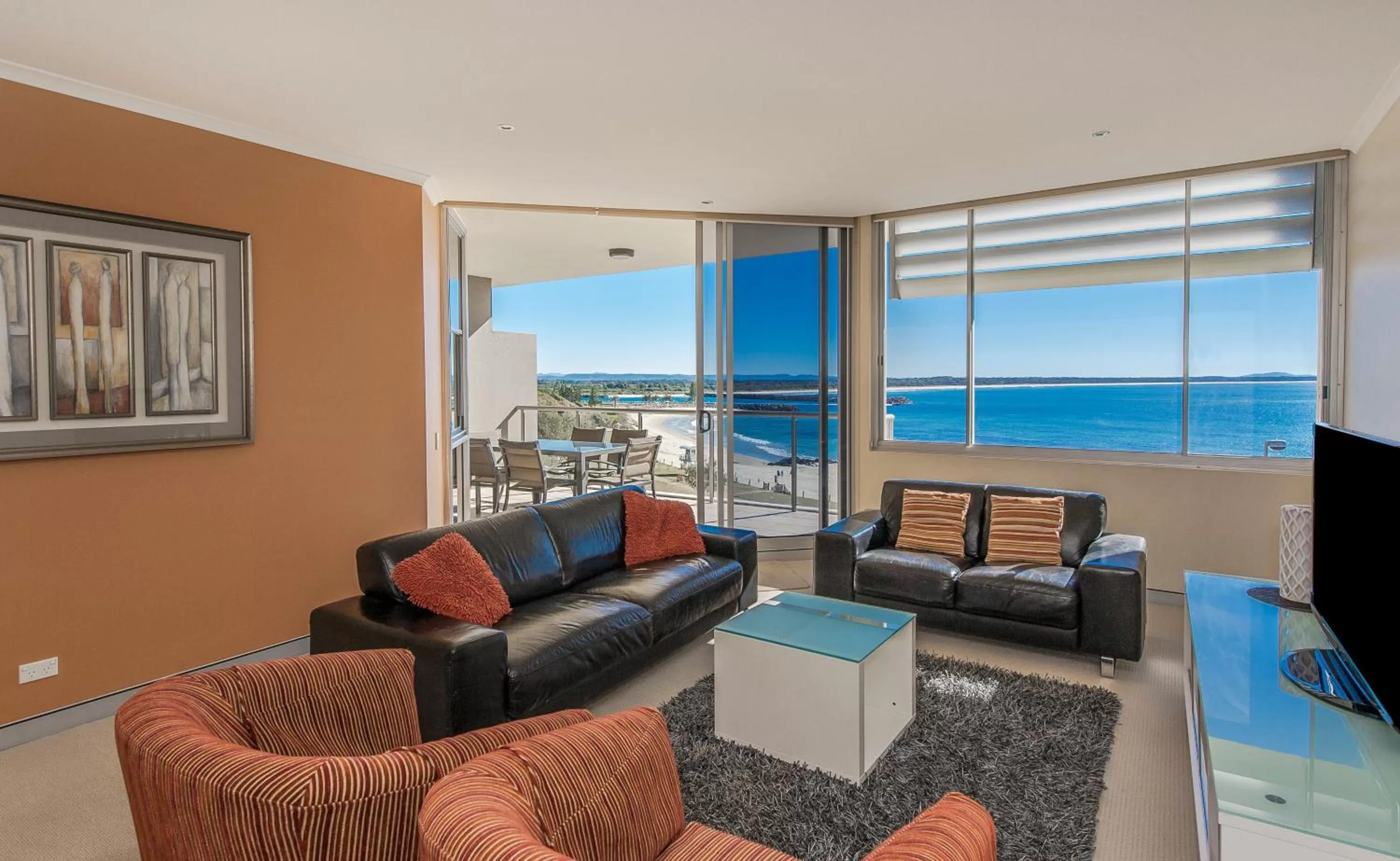 Living room in Sandcastle Apartments