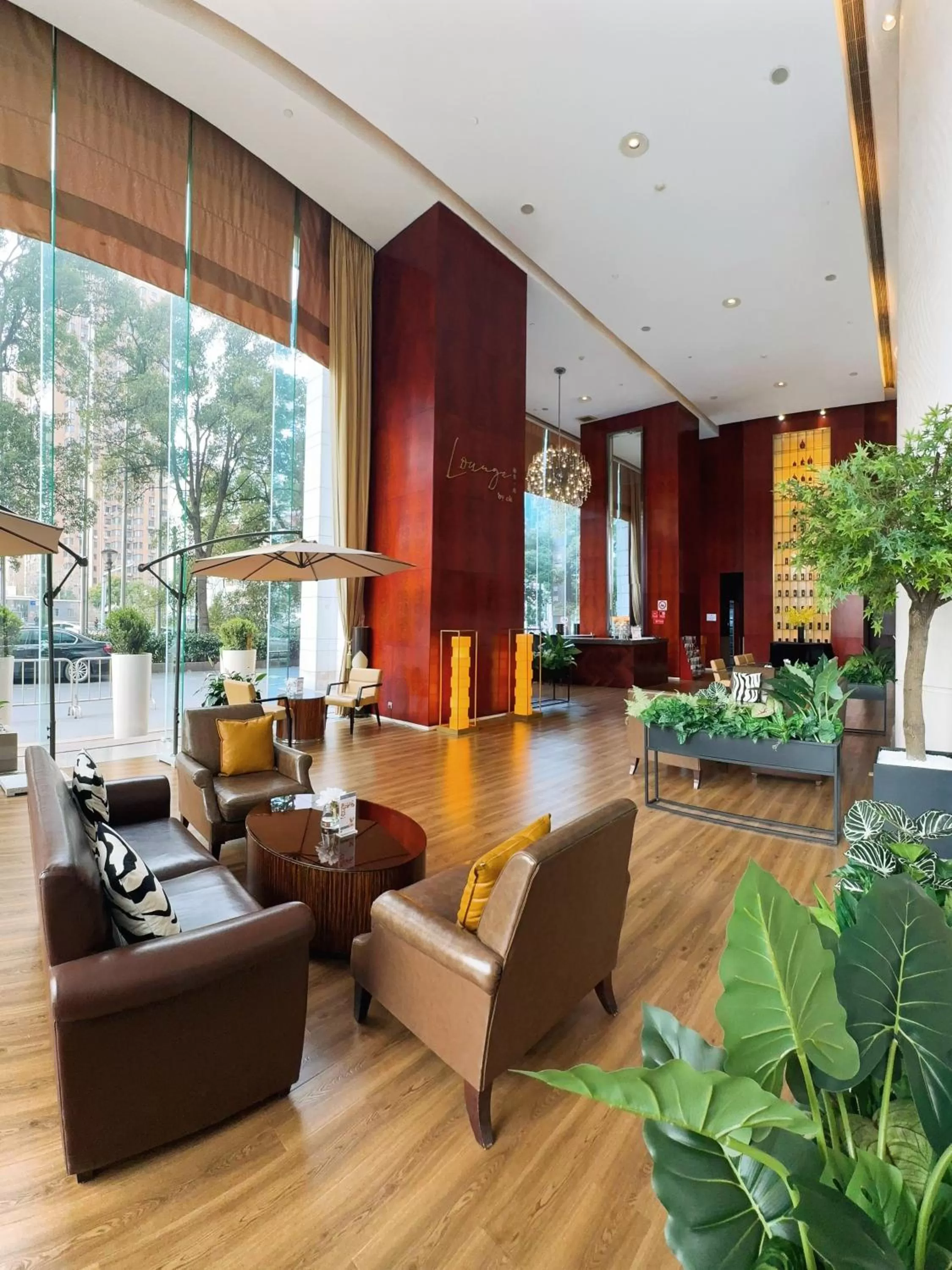 Lounge or bar in The Eton Hotel Shanghai