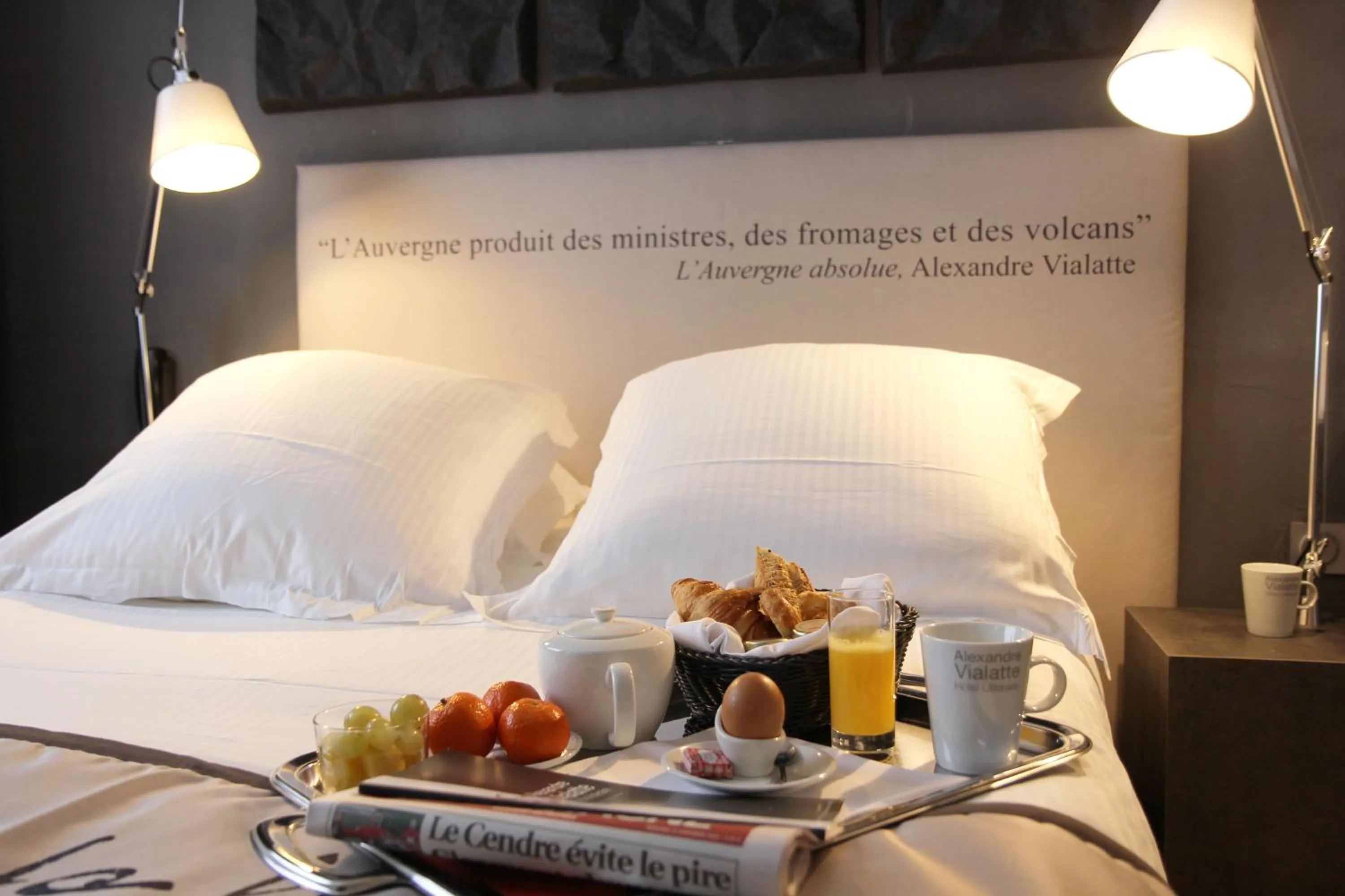 Buffet breakfast, Bed in Hotel Litteraire Alexandre Vialatte, BW Signature Collection