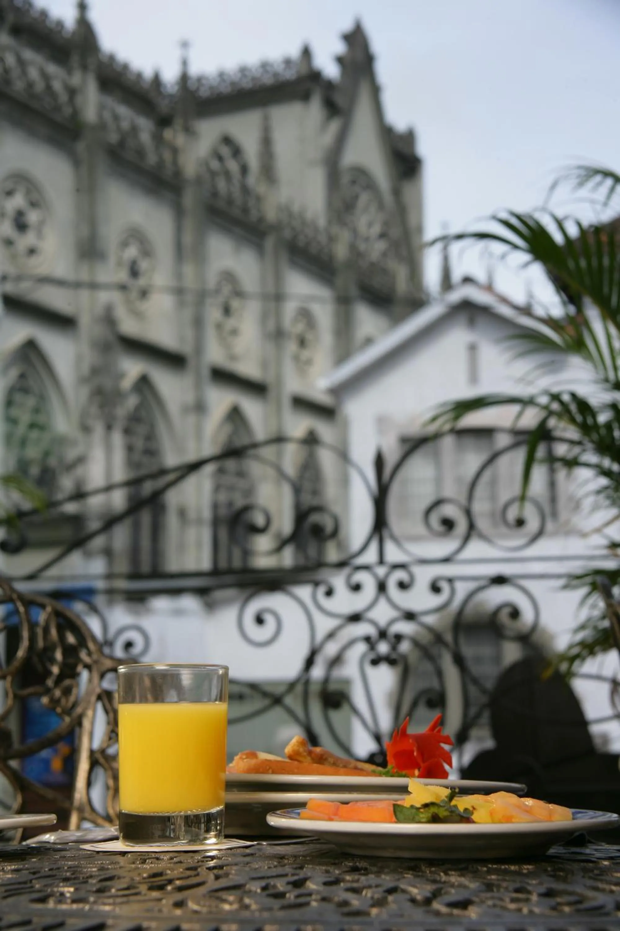 Food and drinks in Hotel Castilla Real