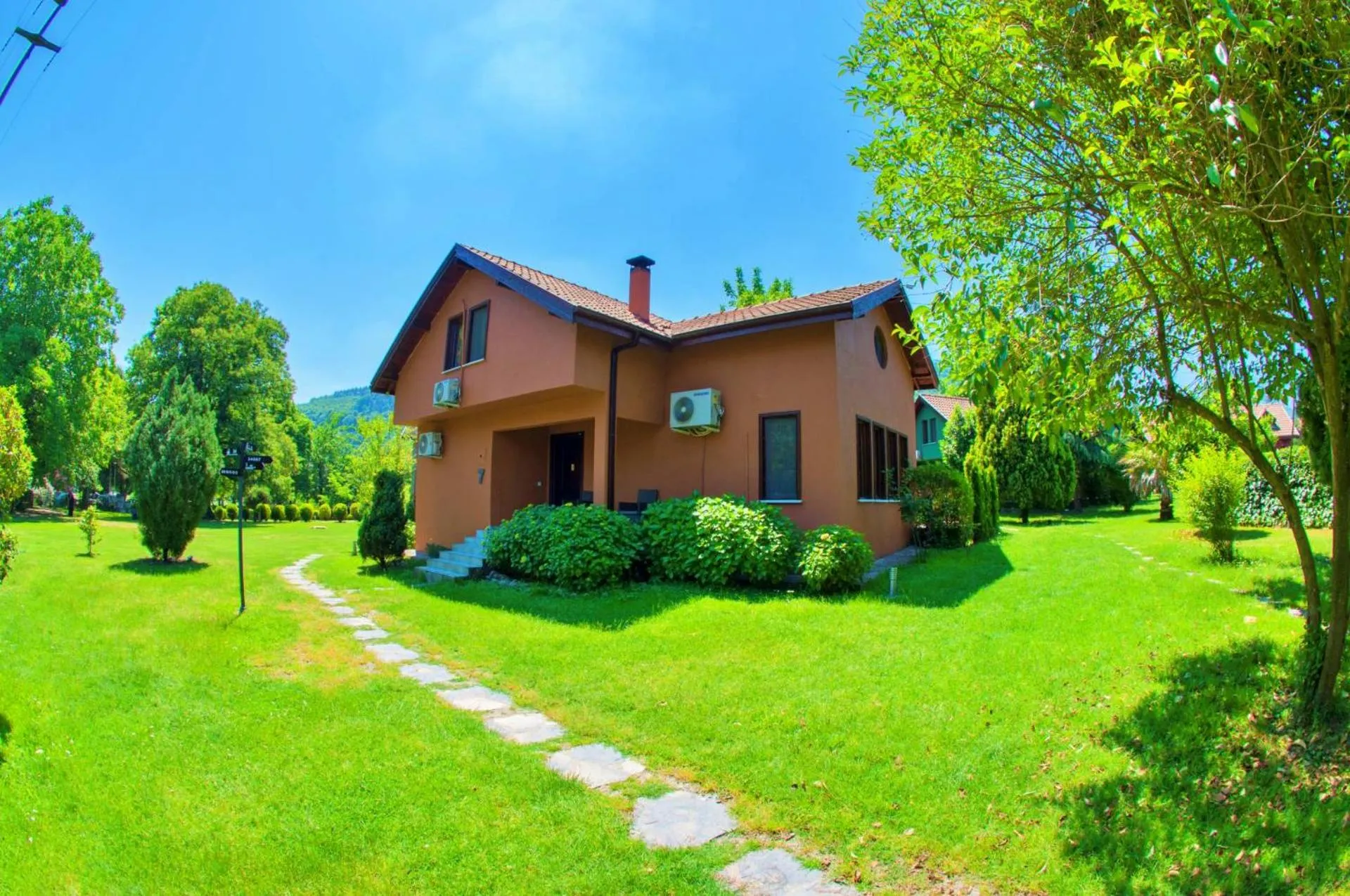 Spring in Villa Kirkpinar Sapanca