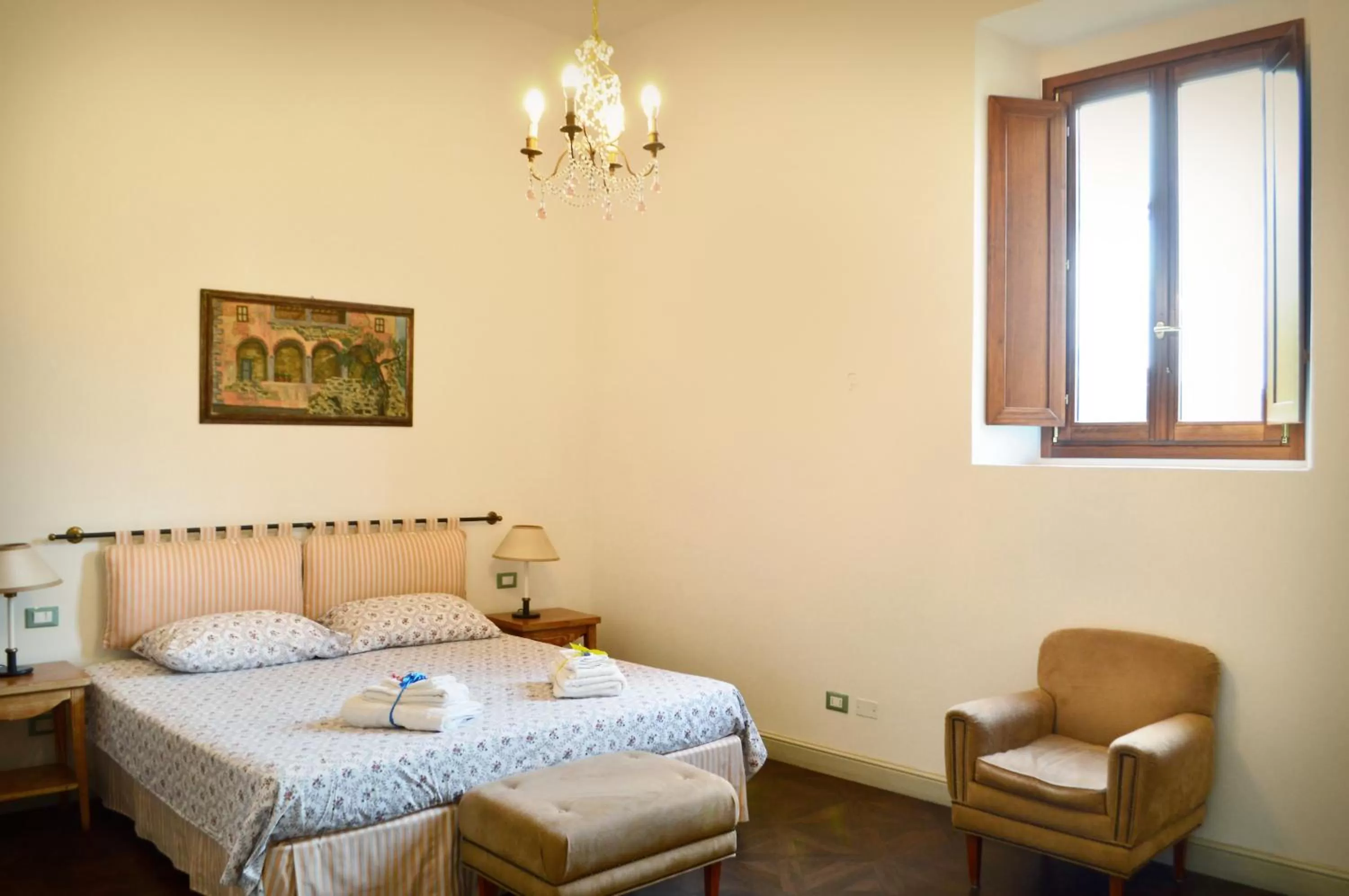 Bedroom, Bed in Armonie di Villa Incontri B&B