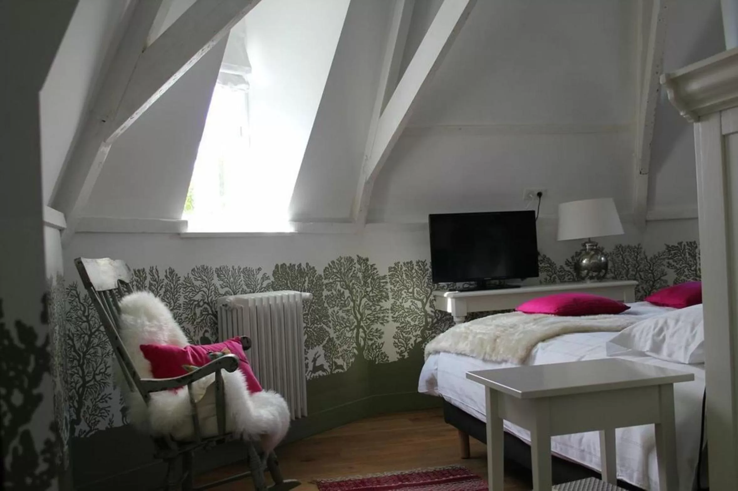 Bedroom, Seating Area in Villa Adélaïde