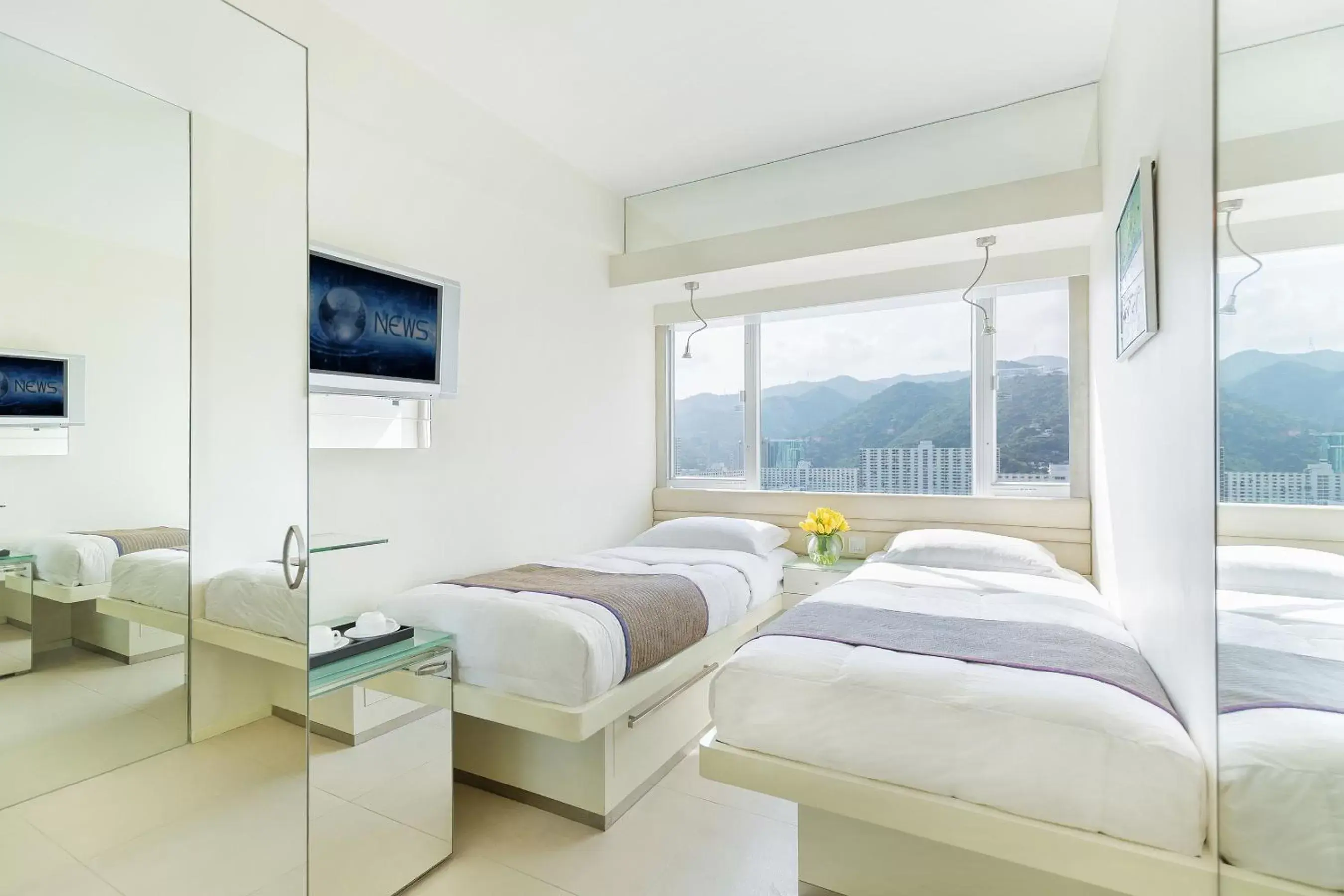 Standard Double or Twin Room in Regal Riverside Hotel Standard Double or Twin Room in Regal Riverside Hotel